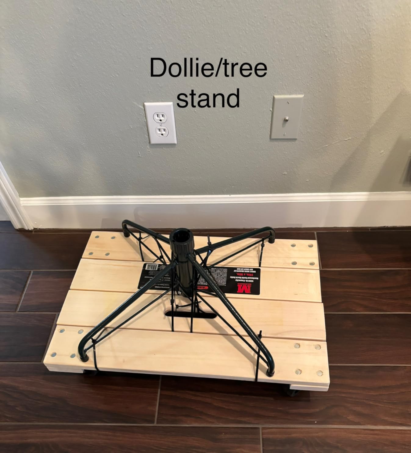 MaxWorks 50952 1000 lbs. Capacity 24 in. x 16 in. Hardwood Furniture Moving Dolly customer photo 1