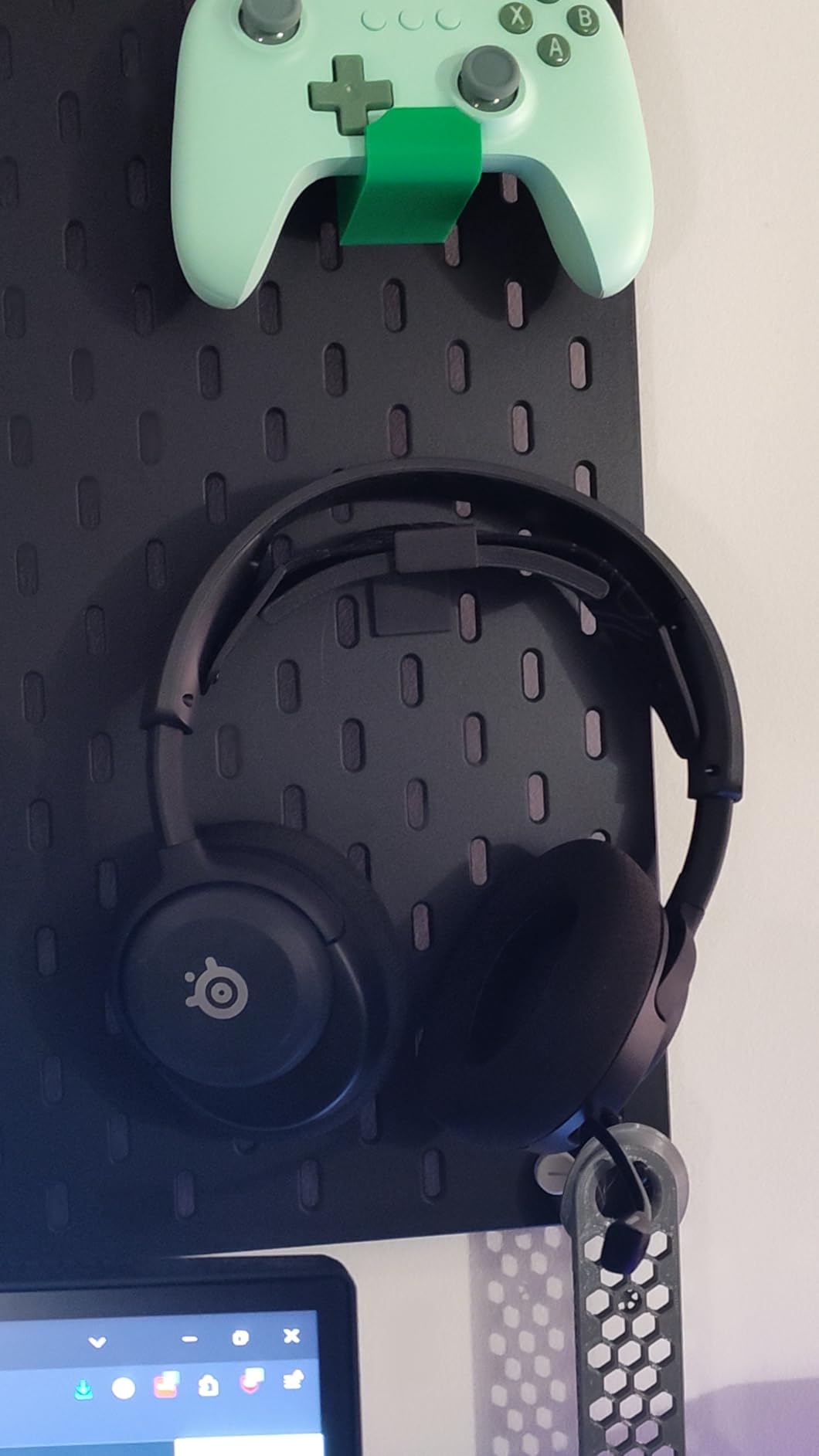 SteelSeries Arctis Nova 5 Wireless Multi-System Gaming Headset - Neodymium Magnetic Drivers - 100+ Audio Presets - 60 HR Battery customer photo 1