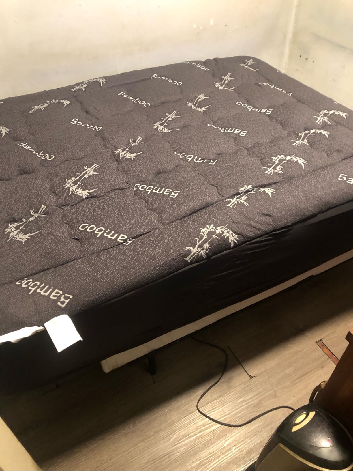 BEDLORE Queen Mattress Topper Viscose Derived from Bamboo, Thick Pillow Top Mattress Pad with Stretchable Pockets for 6-18 inches Mattress, Soft Mattress Topper for Back Pain Relief customer photo 2