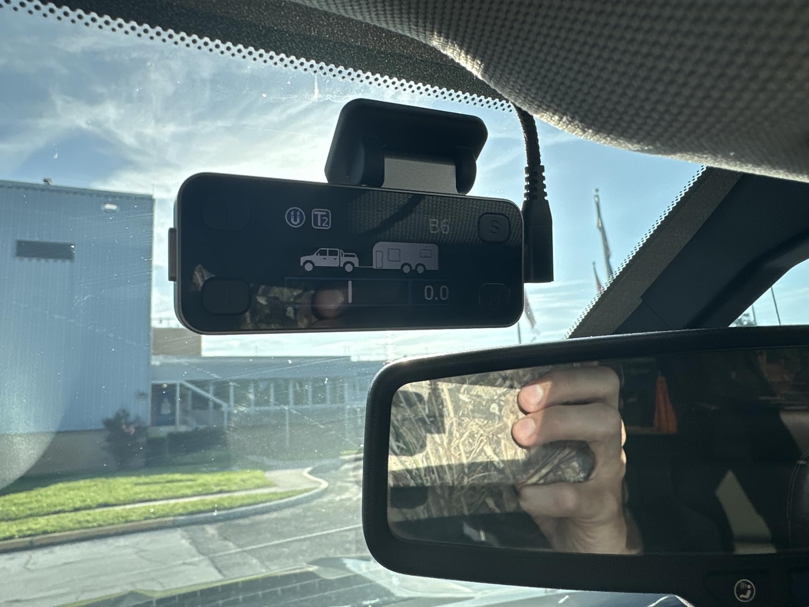 Kohree Upgraded Trailer Brake Controller Kit, Split Design, LCD Screen, Smart Chip, Proportional Braking, Electric Brake Controller for Trailers with 1-4 Axles customer photo 2