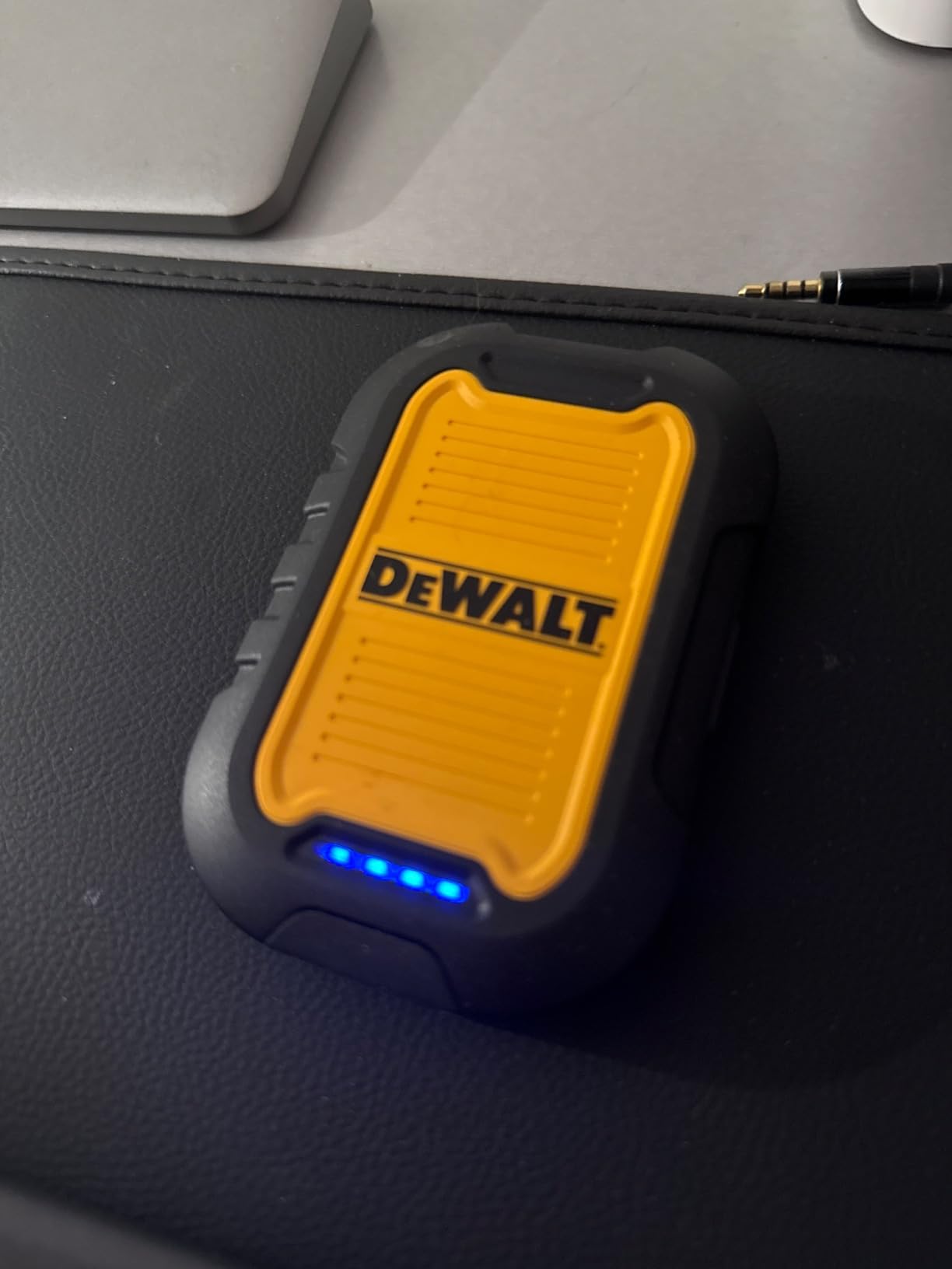 DEWALT Heavy Duty Magnetic Power Bank 5,000mAh, Rugged Wireless Portable Charger 18W Fast Charging Battery Pack, USB-C to C w/USB Adapter Cable 4' Water Resistant Works w/Magsafe iPhone 17/16/15/14 customer photo 2
