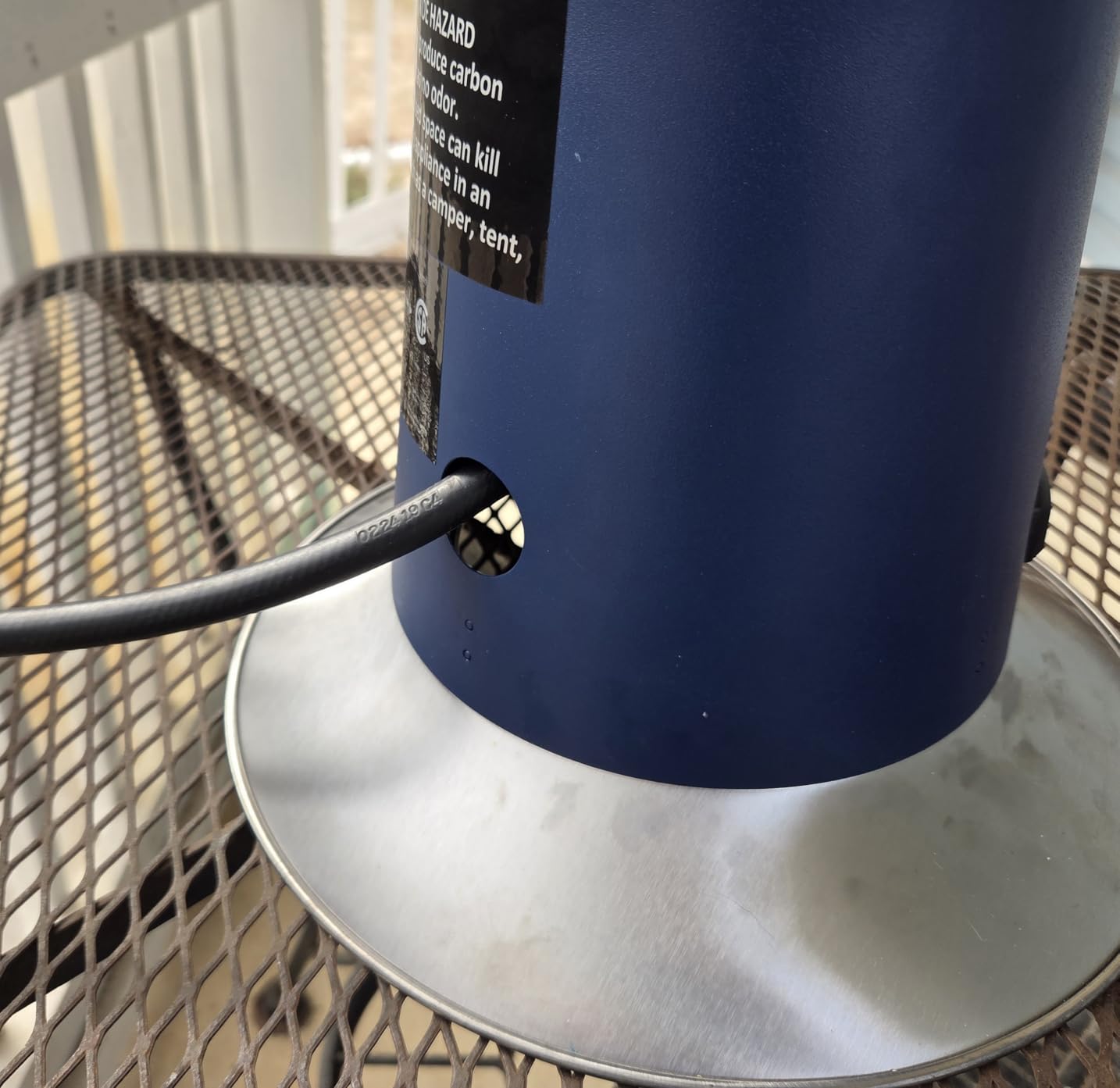 Cuisinart Portable Tabletop Patio Heater, 11,000 BTU Outdoor Propane Heater with Safety Tilt Switch and Adjustable Heat, Burner Screen Guard, 30 sq. Foot Heat Range, Gray customer photo 2