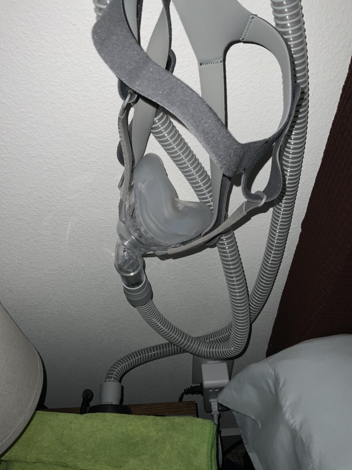 Full Face CPAP Mask, Full Cover Replacement Kit, Comfort Series with Headgear, Cushion, Frame and Elbow (L) customer photo 1
