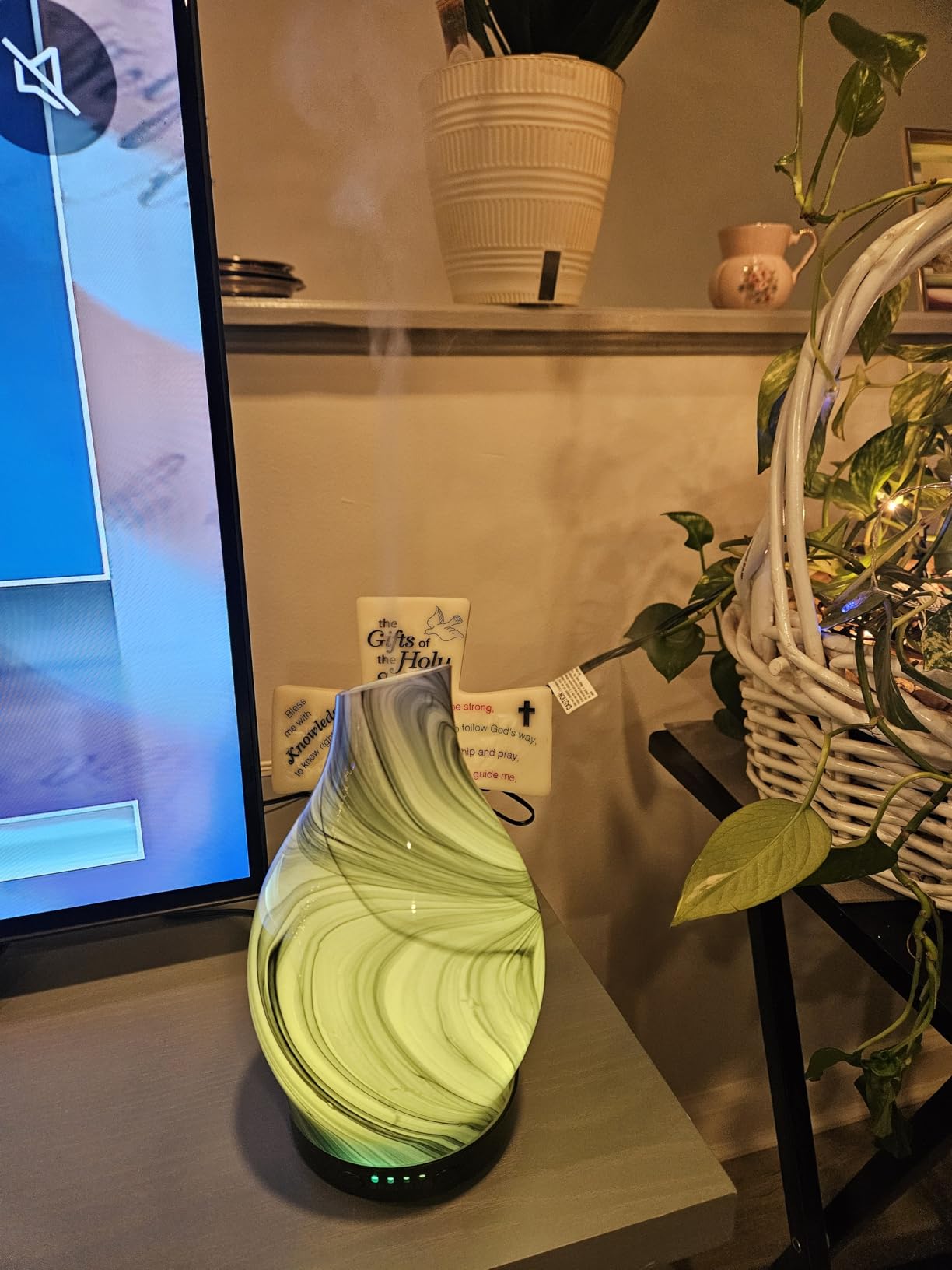 120ML Essential Oil Diffuser, 3D Glass Aromatherapy Diffuser with Auto Shut-Off and 7 Color LED Lights, Ultrasonic Mist Humidifier with 4 Timer for Home Office Bedroom (3D Fireworks) customer photo 2