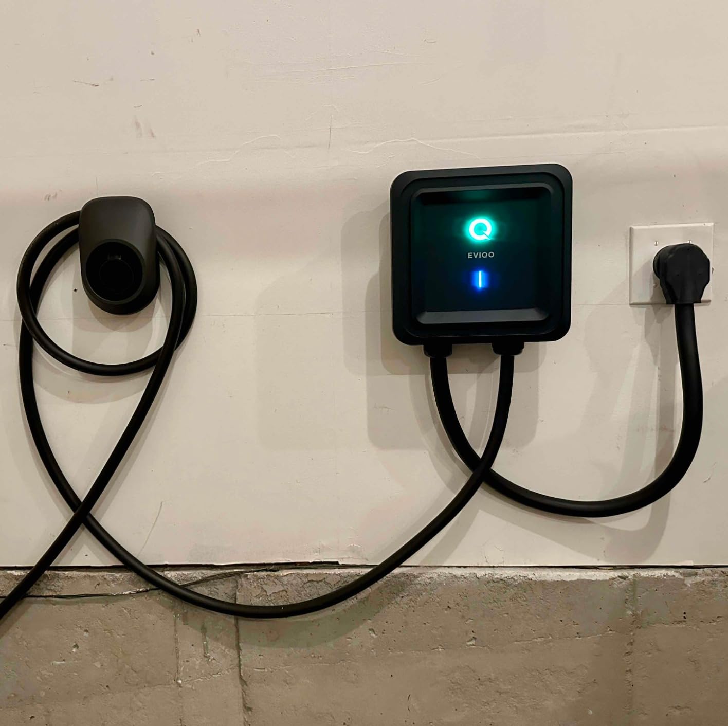EVIQO Level 2 EV Charger, 40 Amp, J1772 for Non-Tesla EVs, 25ft Cable, WiFi Smart App, Weatherproof Indoor/Outdoor (IP66, NEMA 4), UL & ETL Certified, NEMA 14-50 Plug-in 240V customer photo 2