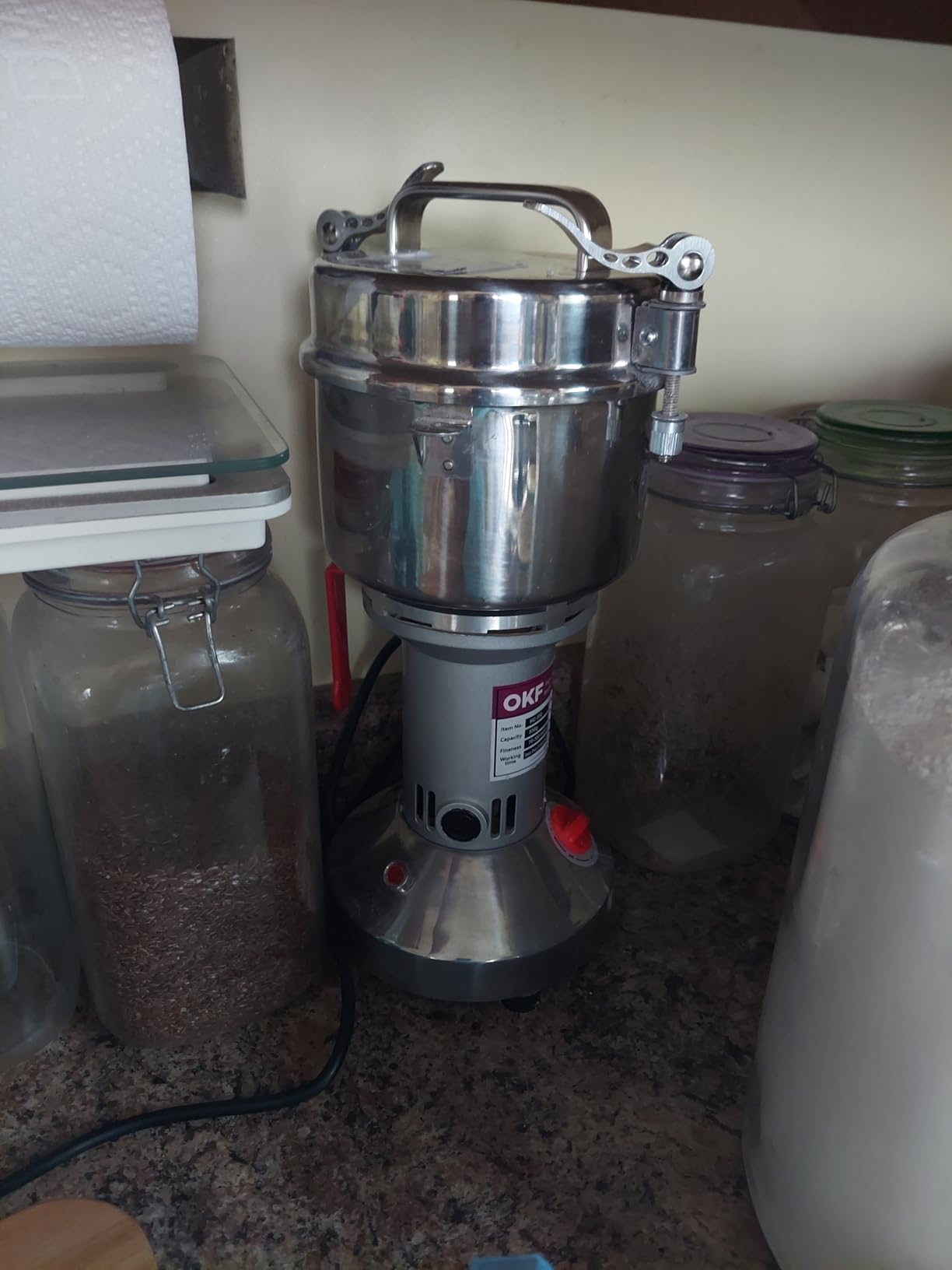 2000g Grain Mill, 304 Stainless Steel Spice Grinder, 3600W High-speed Commercial Flour Mill, Superfine Flour Mill Grinder for Home, Grain Mill for Flour customer photo 2