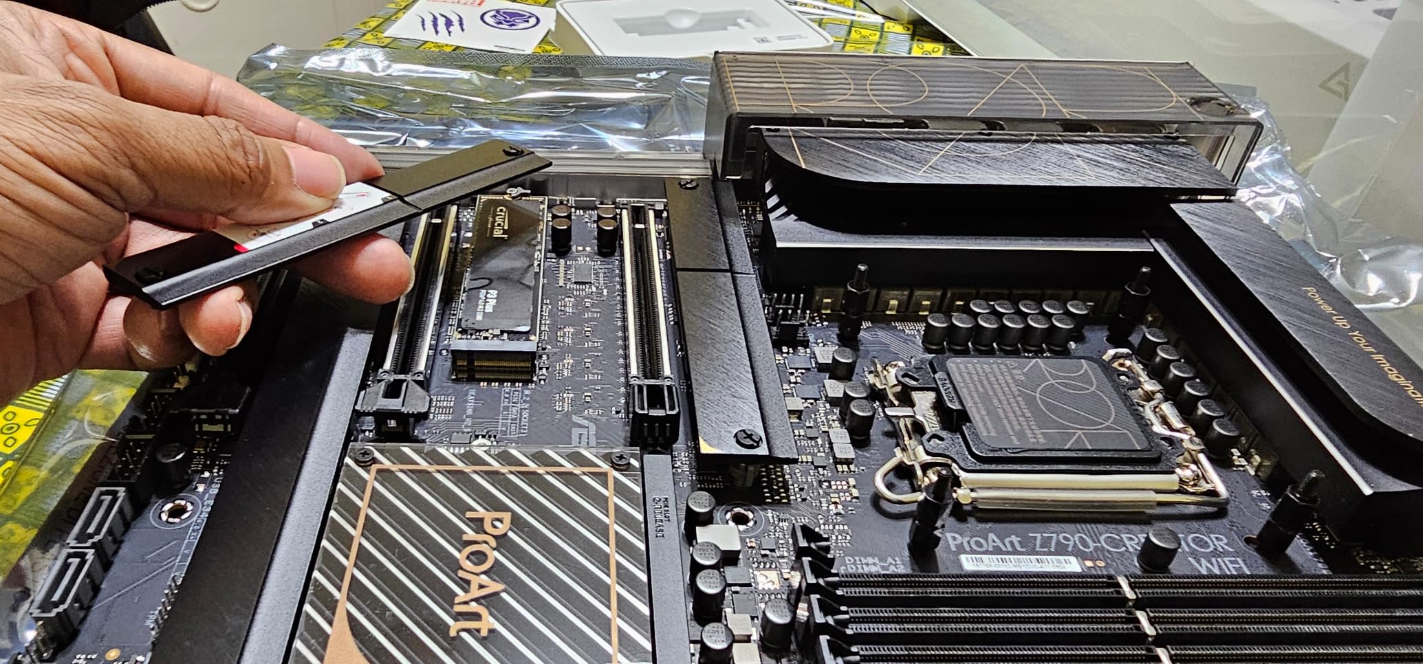 ASUS ProArt Z890-CREATOR WIFI Z890 LGA 1851 ATX Motherboard, Intel Core Ultra Processor Series 2 Ready, 16+2+1+2 stages, PCIe 5.0, DDR5, Thunderbolt 5 Type-C, 10+2.5 Gb LAN, WiFi 7, 5x M.2, AI OC customer photo 2