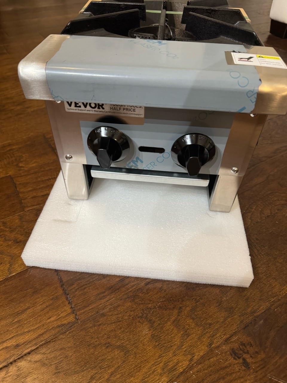 VEVOR Commercial Gas Stove with 6 Burners, Propane and Natural Gas Countertop Cooking Stove Range, Stainless Steel Gas Hot Plate, Commercial Cooking Equipment for Restaurant, 168,000 BTU customer photo 2