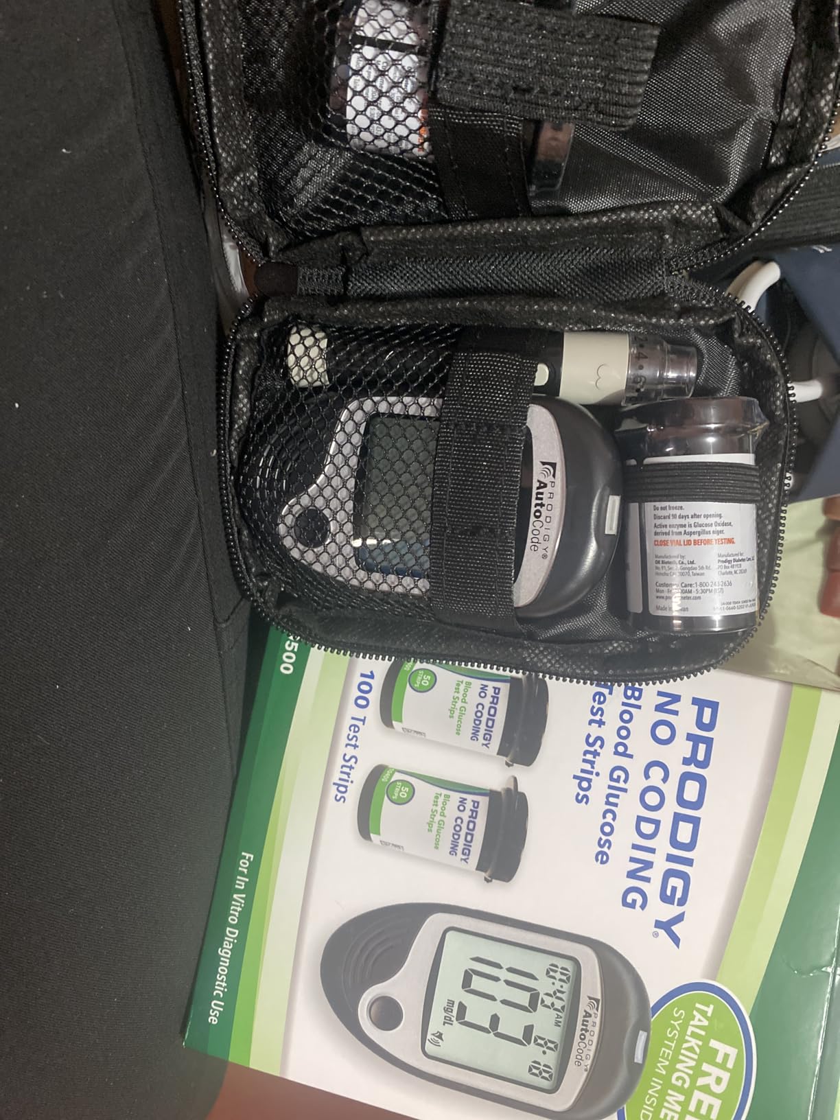 PRODIGY AutoCode Talking Blood Glucose Meter Starter Kit, No Coding, with 100 Test Strips (2 vials of 50ct), Adjustable Depth Lancing Device, 28G Lancets, Carrying Case customer photo 1