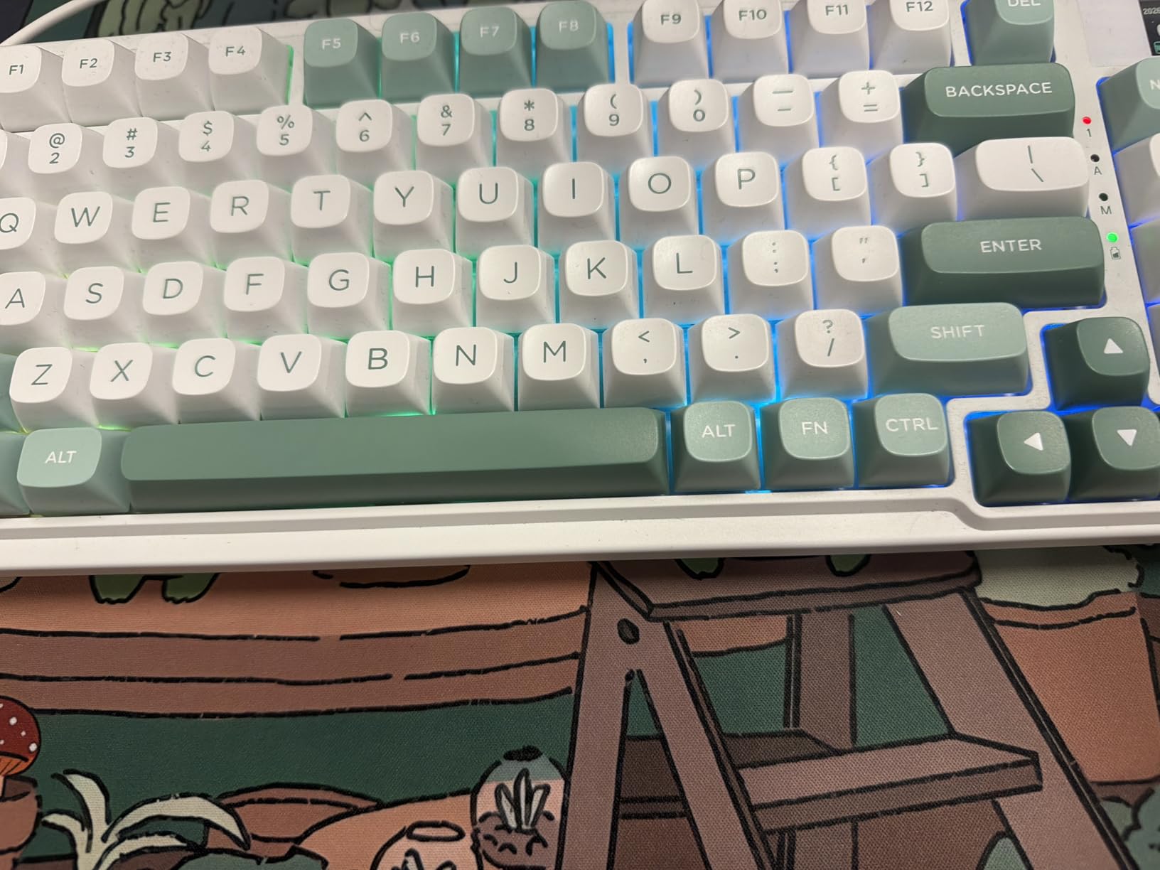 Redragon K719 Wireless Gasket Gaming Keyboard w/Hype Screen & Knob, 95 Keys Mechanical Keyboard, Easy-Control 1.14 TFT Info Display, 5-Layer Noise Dampening, Custom Linear Switch, Jade Cloud Color customer photo 1