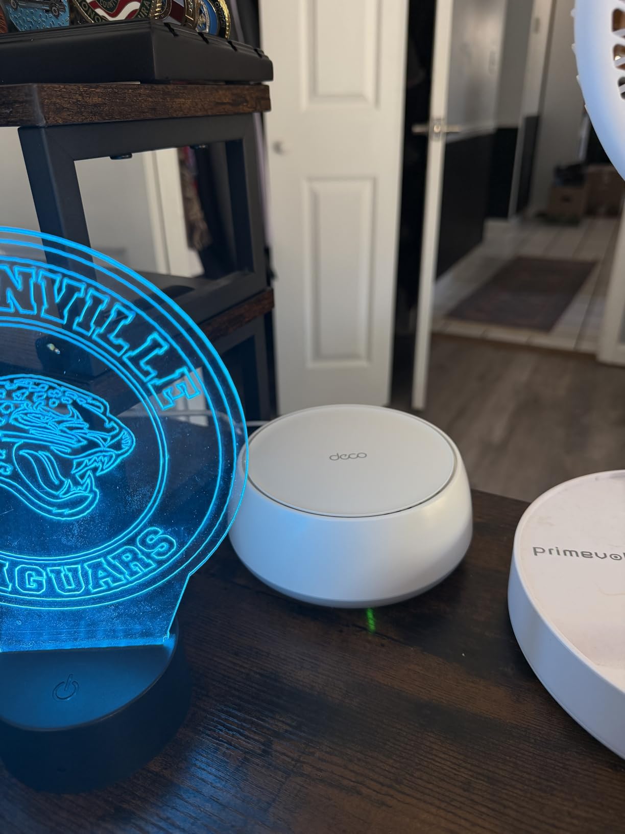 TP-Link Deco 7 BE25 Dual-Band BE5000 WiFi 7 Mesh Wi-Fi System | 4-Stream 5 Gbps, 240 Mhz | Covers up to 6,600 Sq.Ft | 2X 2.5G Ports Wired Backhaul | VPN,MLO, AI-Roaming, HomeShield, 3-Pack customer photo 2