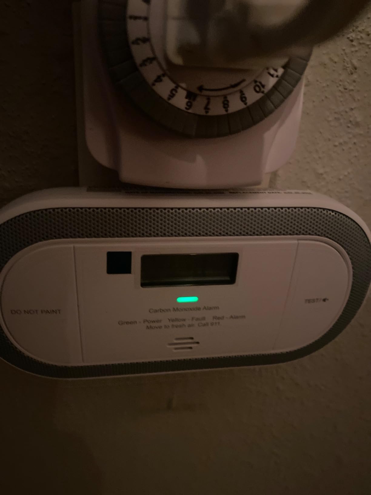 X-Sense Wi-Fi Plug-in Carbon Monoxide Detector with AAA Battery Backup, No-Cost App Notifications, XC0C-iA customer photo 1