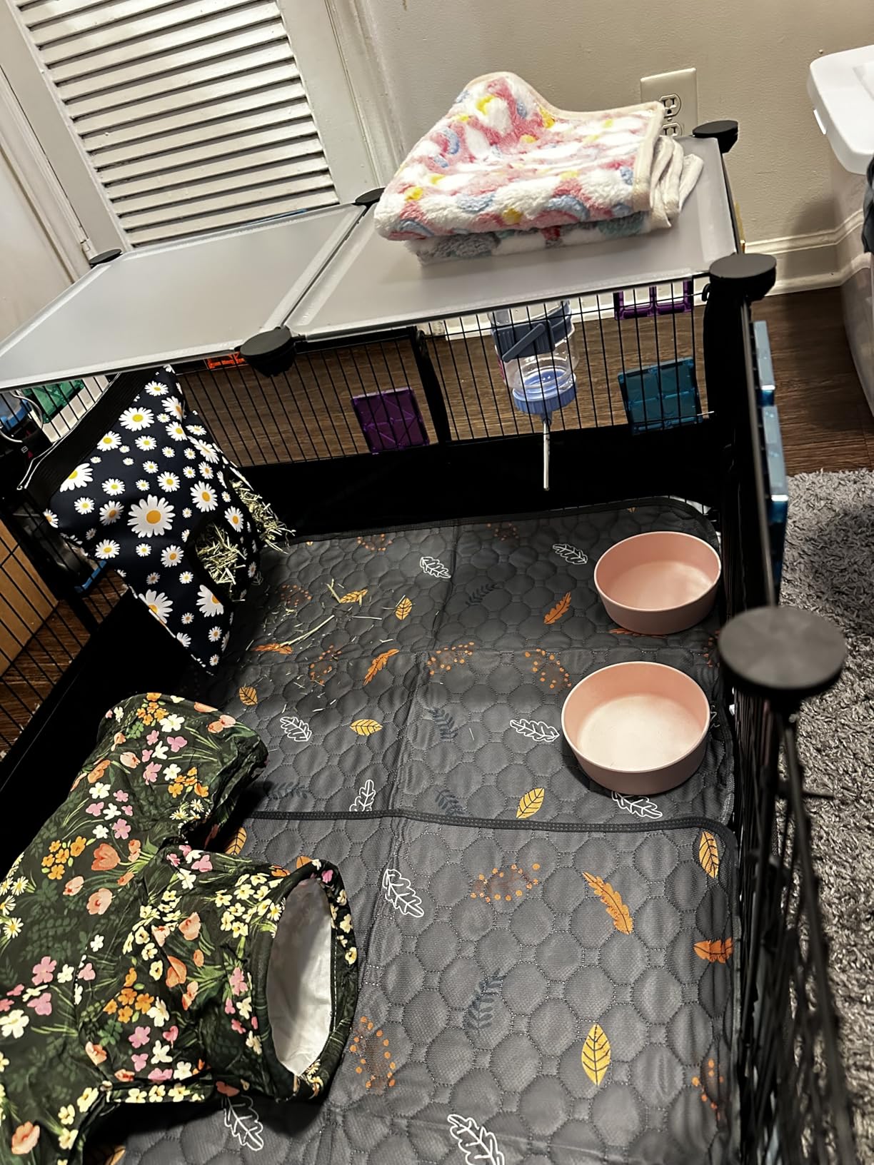 Tresbro Guinea Pig Cage with Waterproof PVC Bottom Liner & One-Hand Release Hook, Triple Fixing C&C Cage for Guinea Pigs, Bunny, Rabbit, Hedgehog, Small Animal Indoor Playpen 48''L x 24''W x 16''H customer photo 2