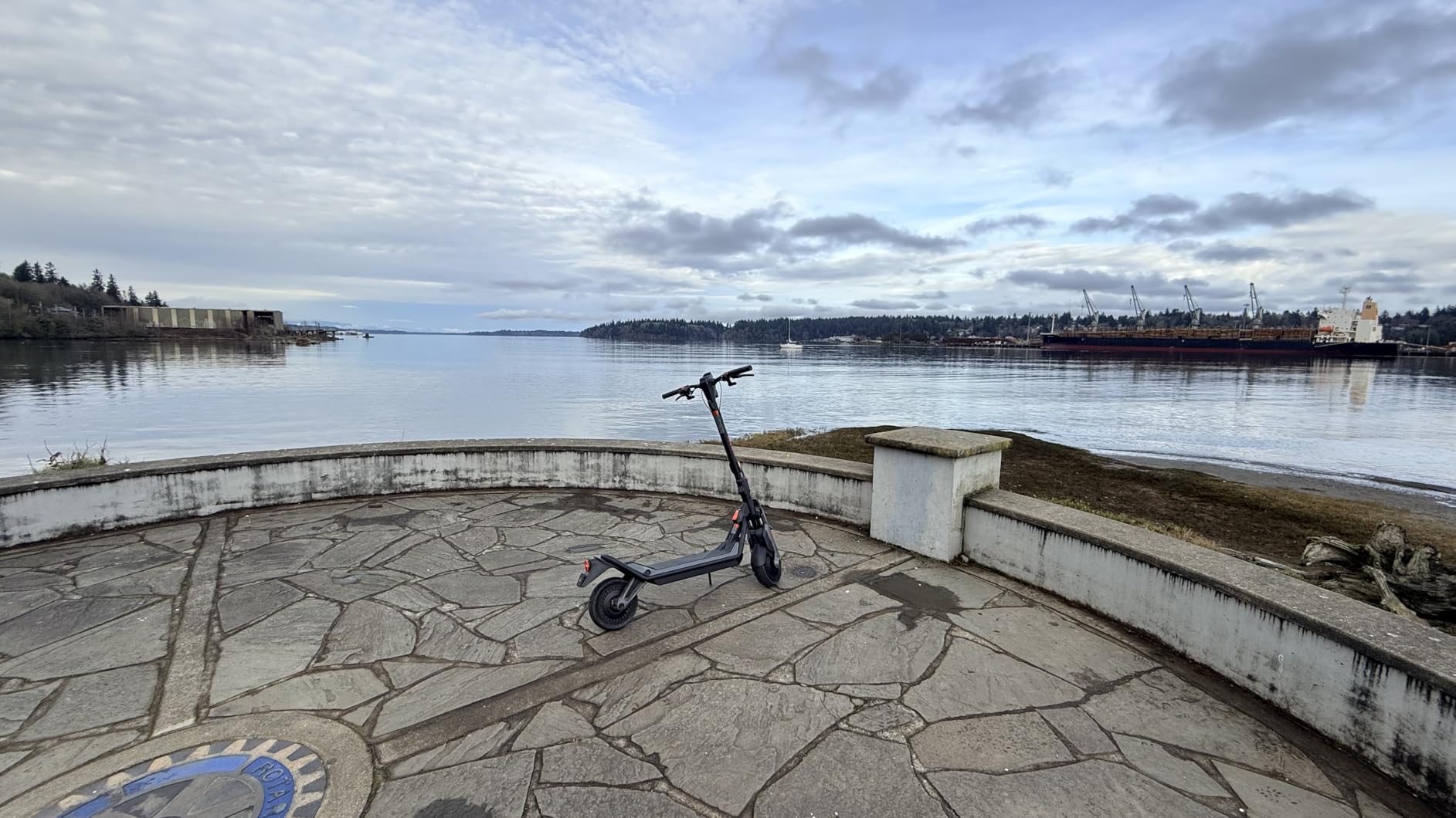 SuperScooter GT3, 31 MPH w/ 45-Mile Long Range, 2400W Peak Motor, Dual Hydraulic Suspension, Self-Sealing Tires, Flash Charging Electric Scooter for Adults, UL 2272/2271 Certified, Gen3 customer photo 1