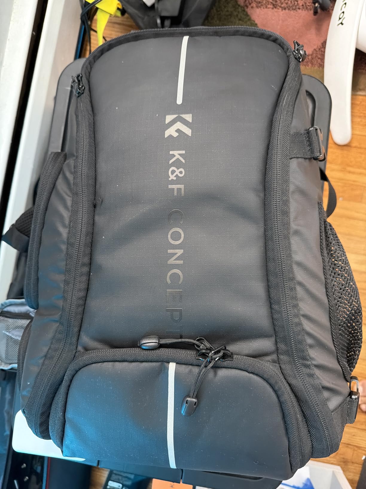 K&F CONCEPT Camera Backpack,Camera Bags for Photographers 30L Large Capacity with Raincover and 16 Inch Laptop Compartment Compatible for Canon/Nikon/Sony/DJI Mavic Drone Travel customer photo 2
