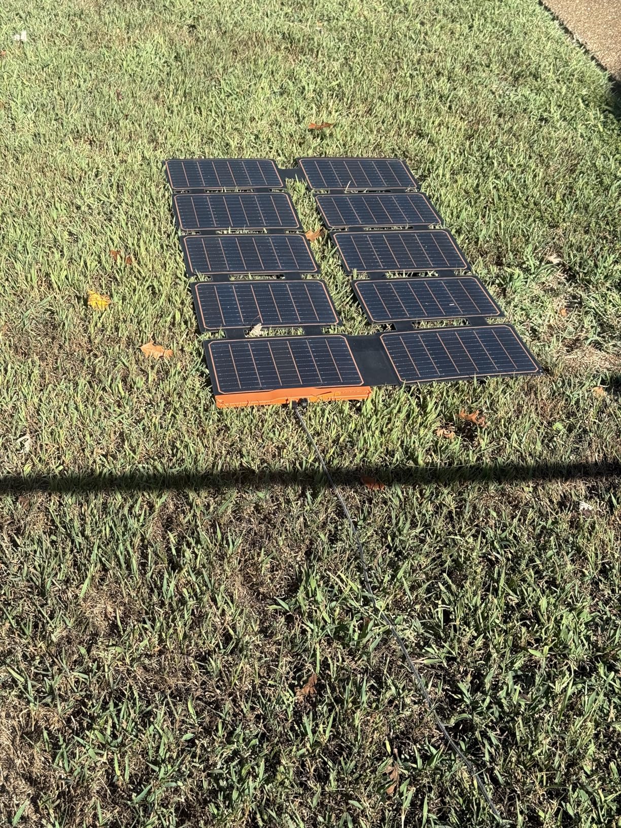 FlexSolar 100W Portable Solar Panels Chargers with PD3.0 USB-C, QC3.0 USB-A and DC Outputs Foldable IP67 Waterproof Power Emergency Camping for Small Power Station Generator, Phones, Power Banks customer photo 1