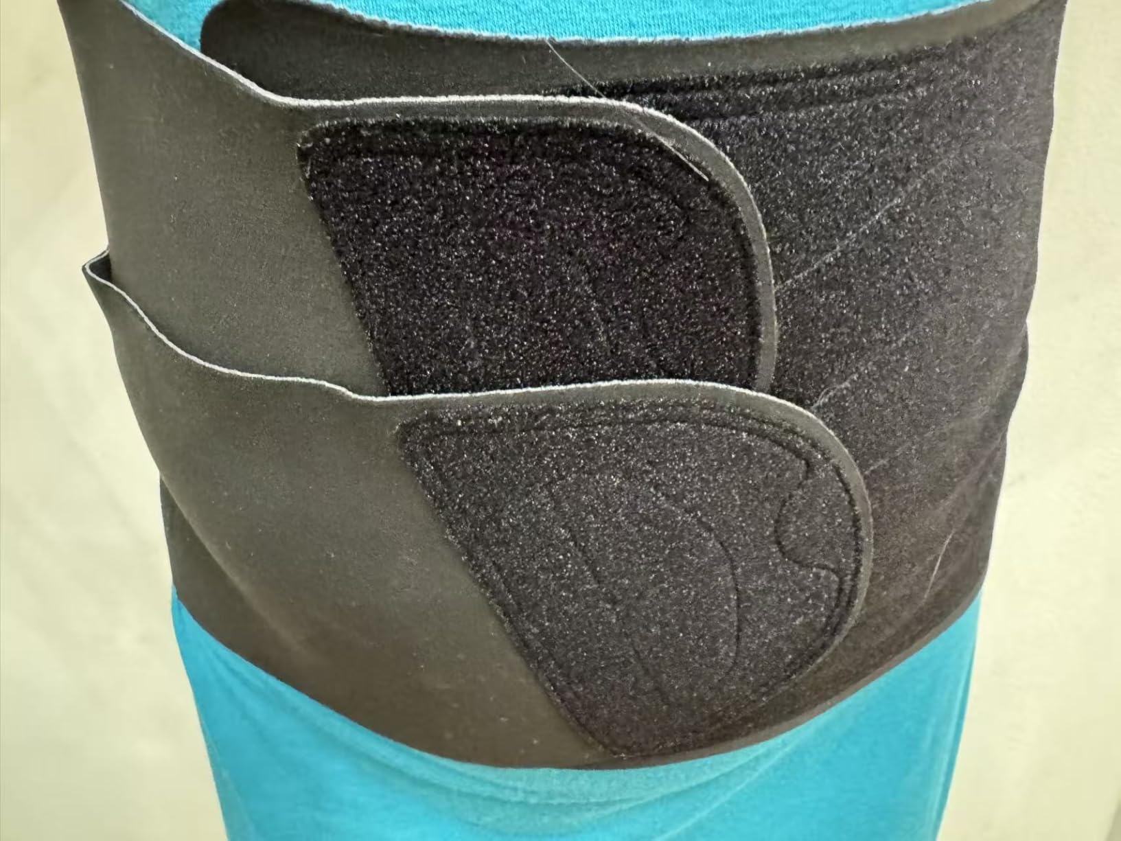 Momcozy Ergowrap Postpartum Belly Band for C-Section Recovery and Vaginal Birth, Abdominal Binder with 3D Lifting & Ergonomic Back Support, Seamless Belly Wrap Shapewear customer photo 2