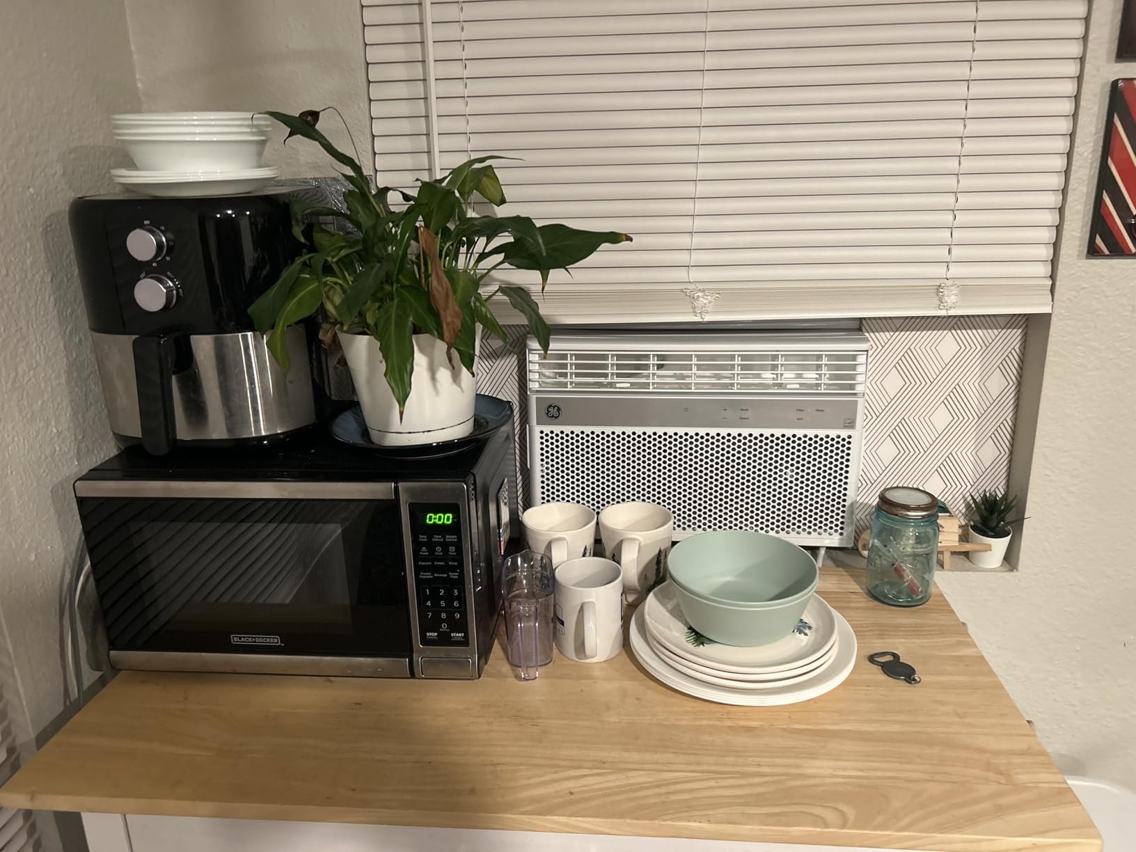 BLACK+DECKER 5-in-1 Microwave Oven with Air Fry, Combi, Bake, Roast, and Convection Cooking, 0.9 cu. ft. Countertop Microwave, Stainless Steel, 900 Watts, ES9P032NA customer photo 2