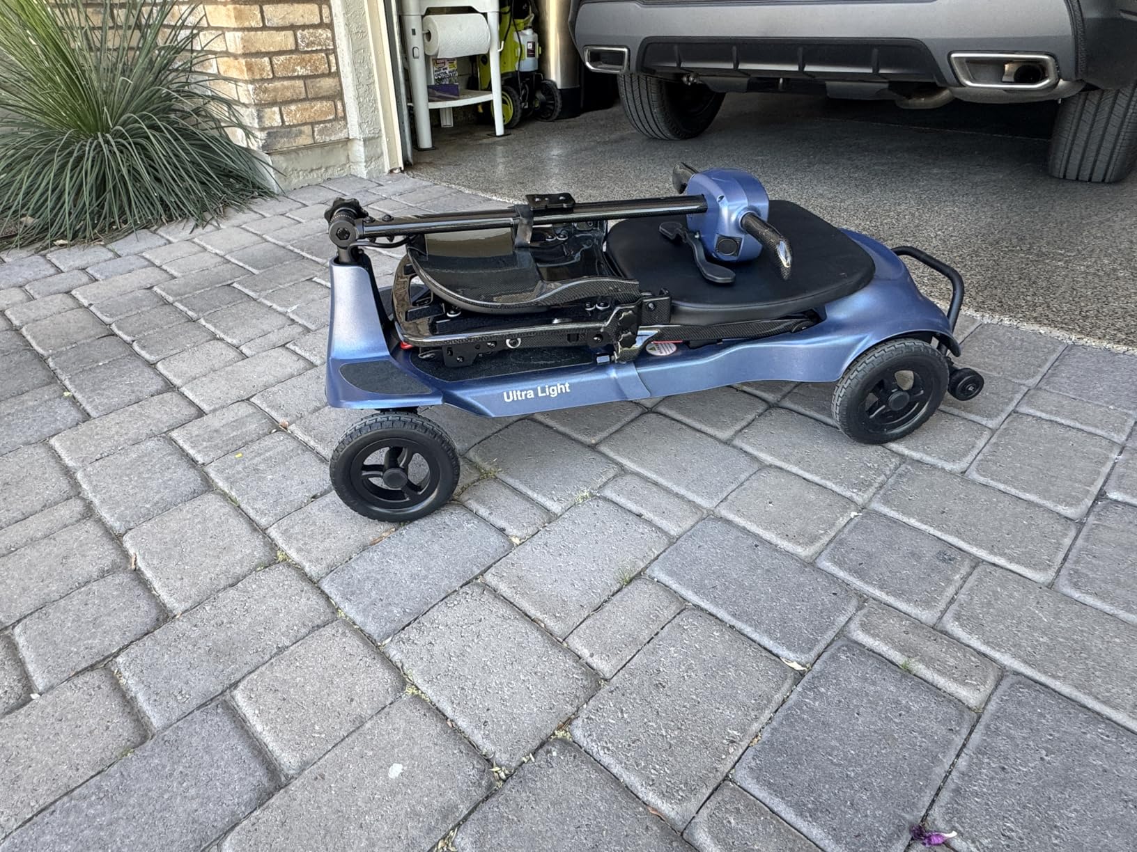 Mobility Scooters for Adults & Seniors - Ultra Lightweight 27.5 lbs Carbon Fiber Folding Electric Scooter - Airlines Approved All-Terrain Portable Scooter with Basket and Charger Included, Blue customer photo 2