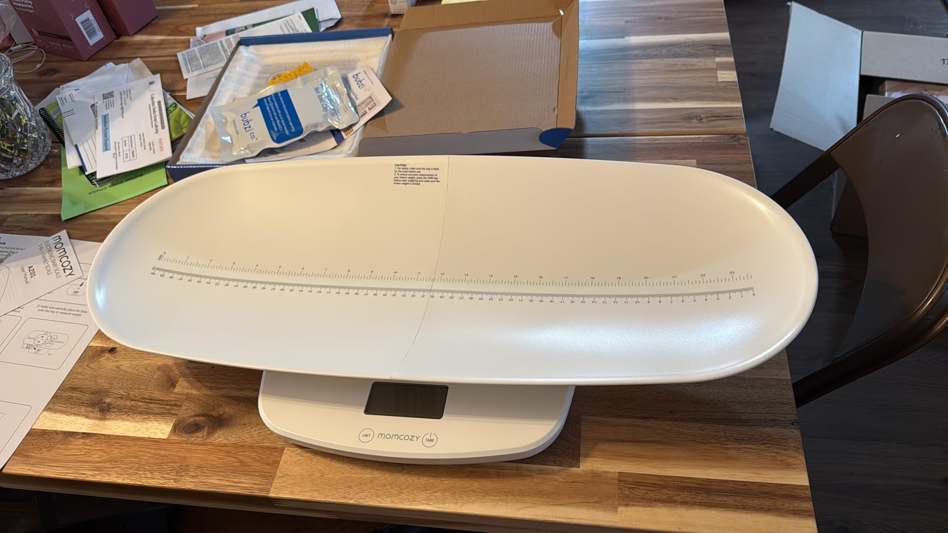 Momcozy Baby Scale, Multi-Function Scale for Body Weight and Height Measurement, Weighted Feeds, with Curved Removable Tray customer photo 1