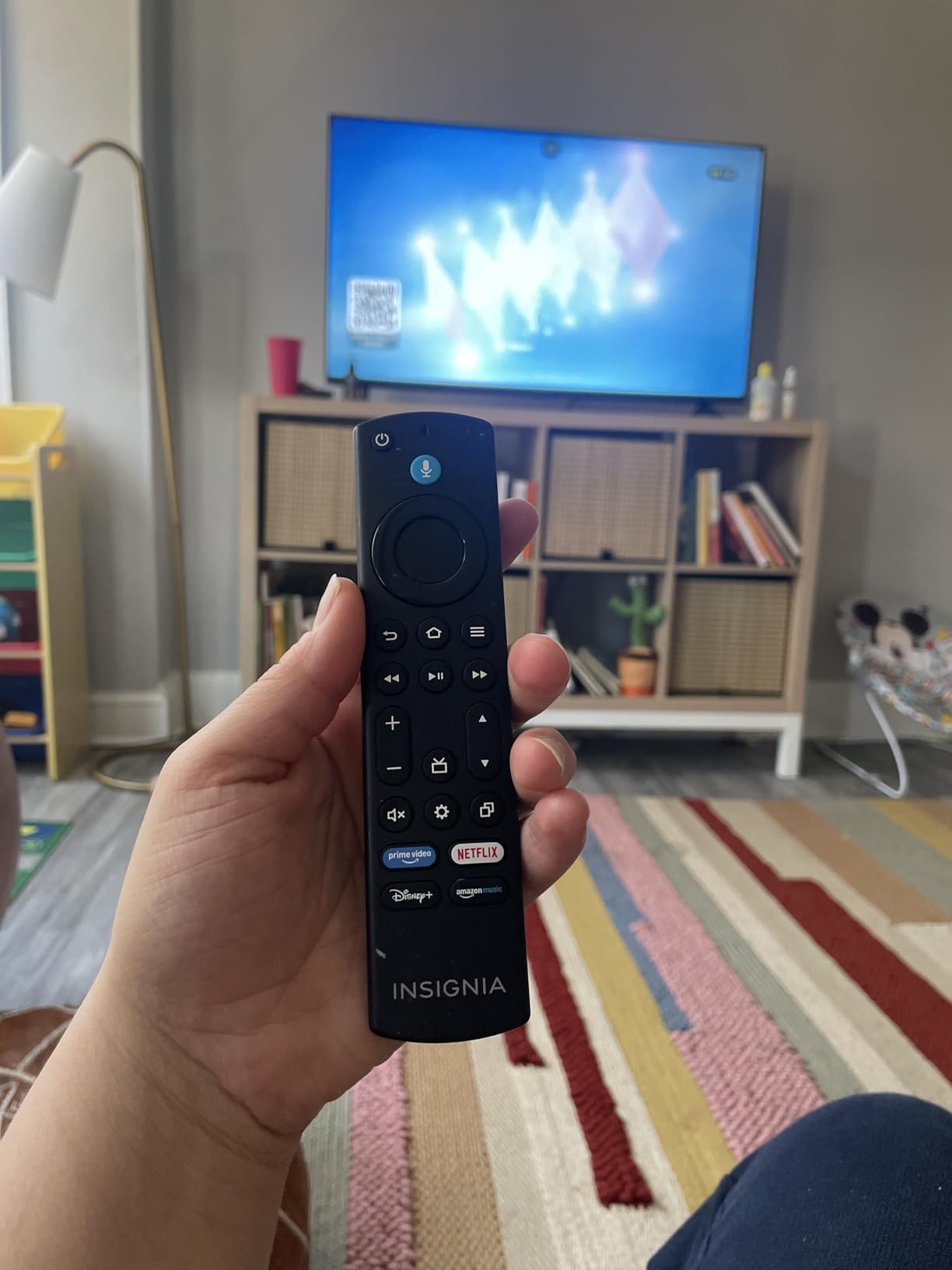 INSIGNIA 70-inch Class F50 Series LED 4K UHD Smart Fire TV with Alexa Voice Remote (NS-70F501NA26) customer photo 1