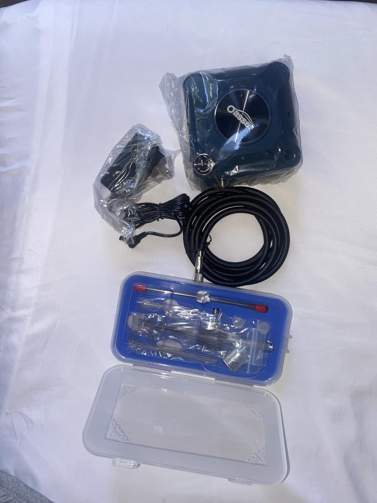 Oasser Airbrush Kit with Air Compressor, Dual Action 40 PSI 10.5 L/min Airbrush Set Gun, Air Brush for Nails, Makeup, Model, DIY customer photo 1