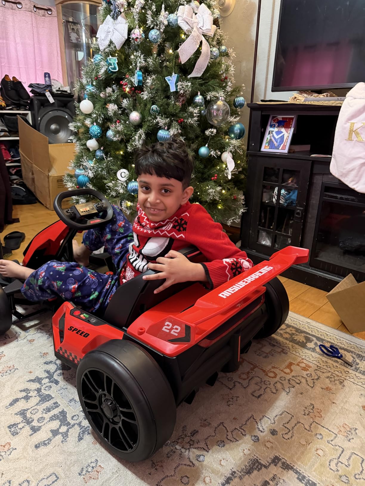Hikole Electric Go Kart for Kids Age 6-12, 24V Electric Drift Kart Car with Adjustable Seat, Speeds, 8.5MPH, Bright LED Lights, 300W Powerful Motor, 24 Volt Ride on Crazy Cart, Red customer photo 1