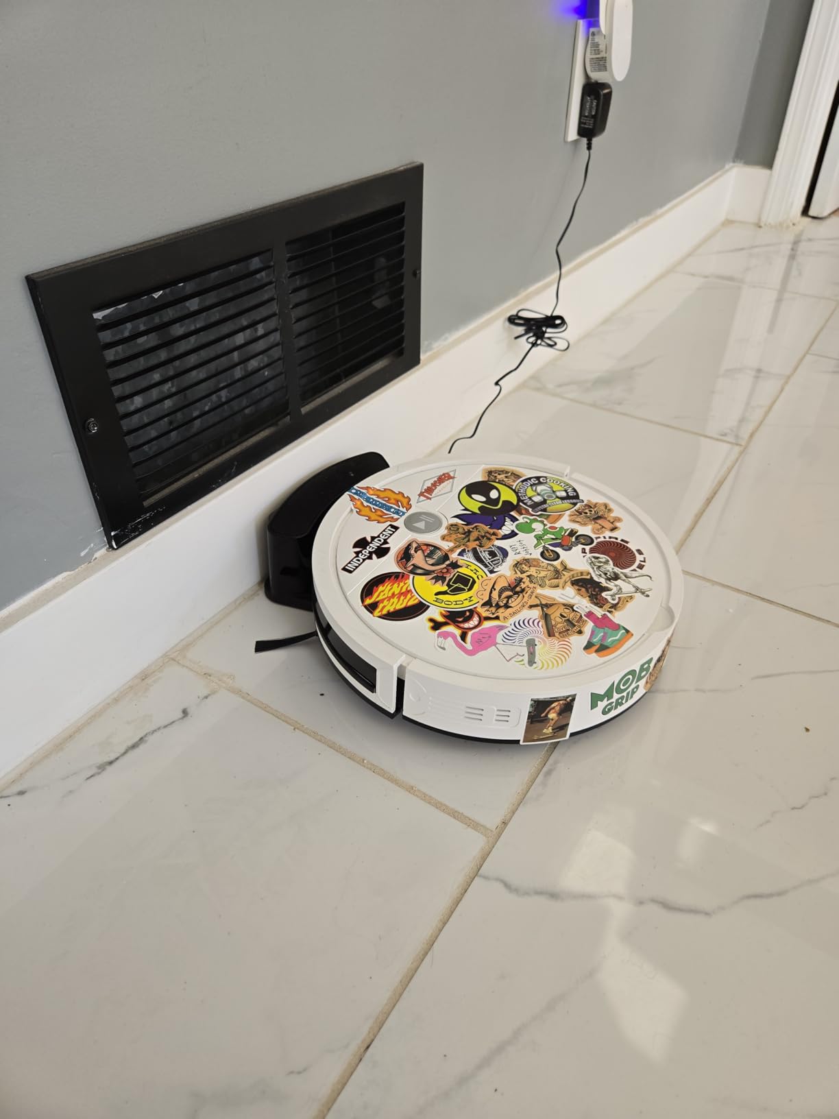 ILIFE V2 Robot Vacuum Cleaner, Tangle-Free Suction, 120 Mins Runtime, Slim, Self-Charging Robotic Vacuum Cleaner, Ideal for Pet Hair and Hard Floors customer photo 2