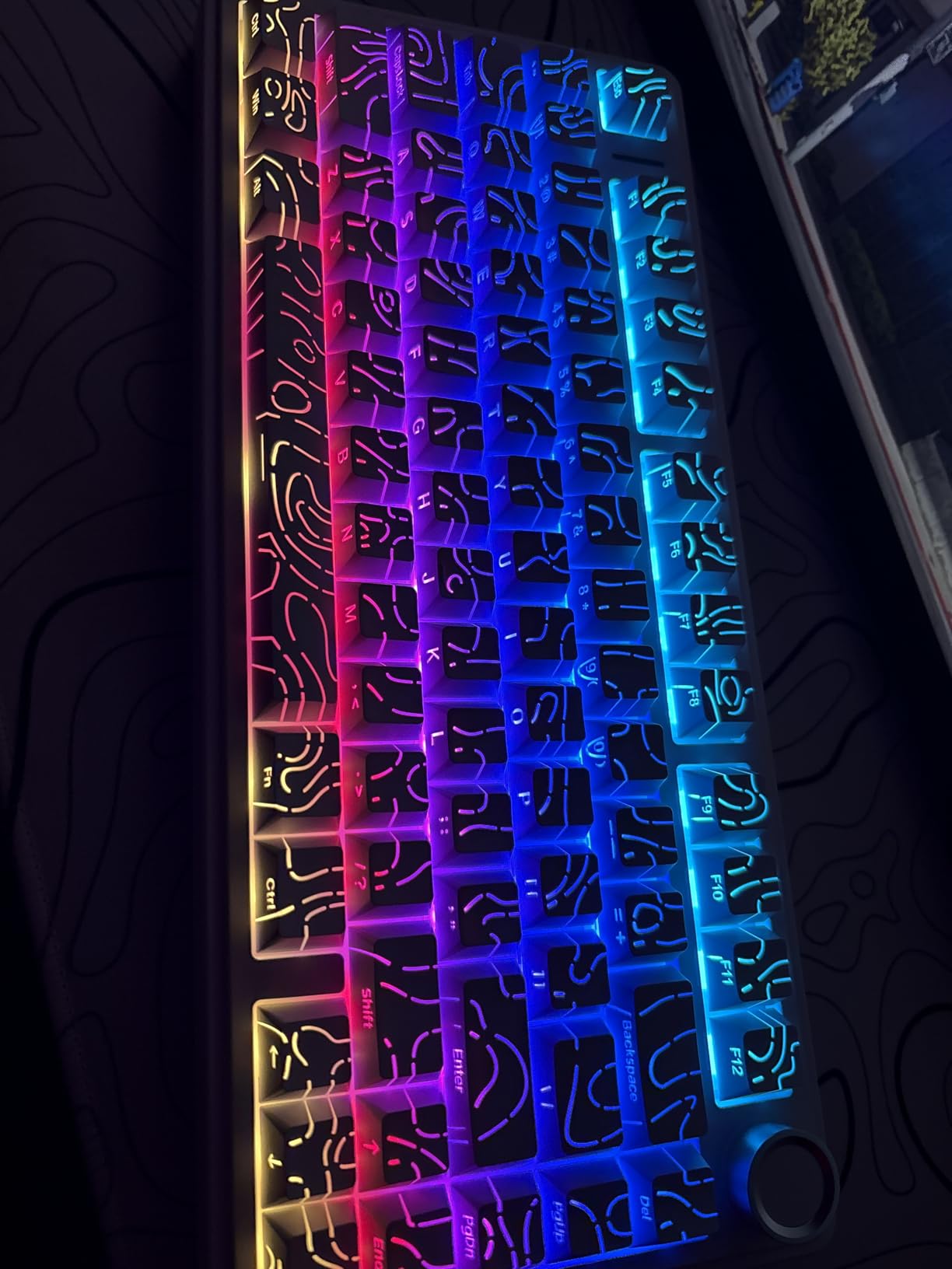 AULA F75 Pro Wireless Mechanical Keyboard with Knob, 75% Hot Swappable Custom Gaming Keyboards, RGB Backlit, Pre-lubed Switches, Side Printed PBT Keycaps Creamy Sounding Computer Keyboard, Line White customer photo 1