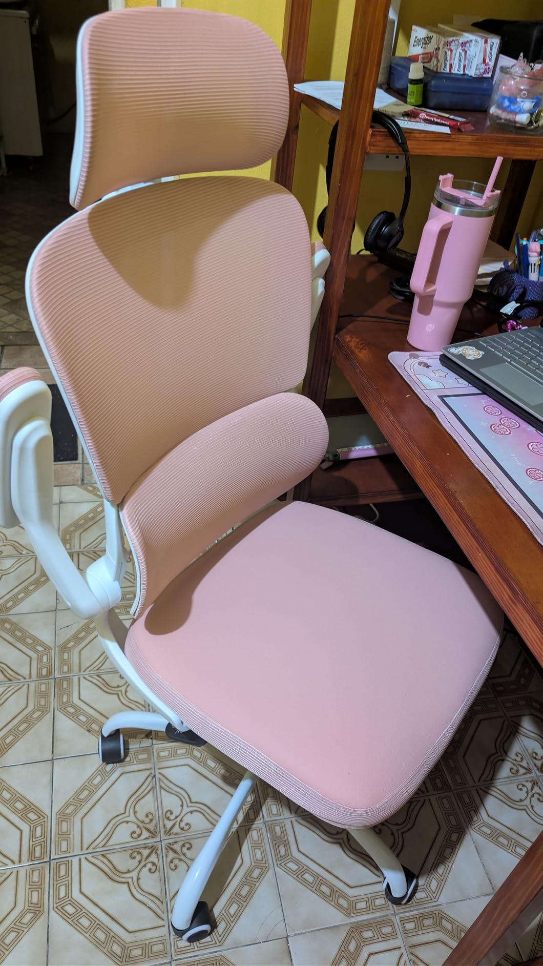 TRALT Ergonomic Office Chair - Desk Chair with Adjustable Headrest Lumbar Support Computer Chair - Mesh Comfy Chair with Flip-up Armrests - Gaming Chairs for Adults Home Office (Leather, White) customer photo 2