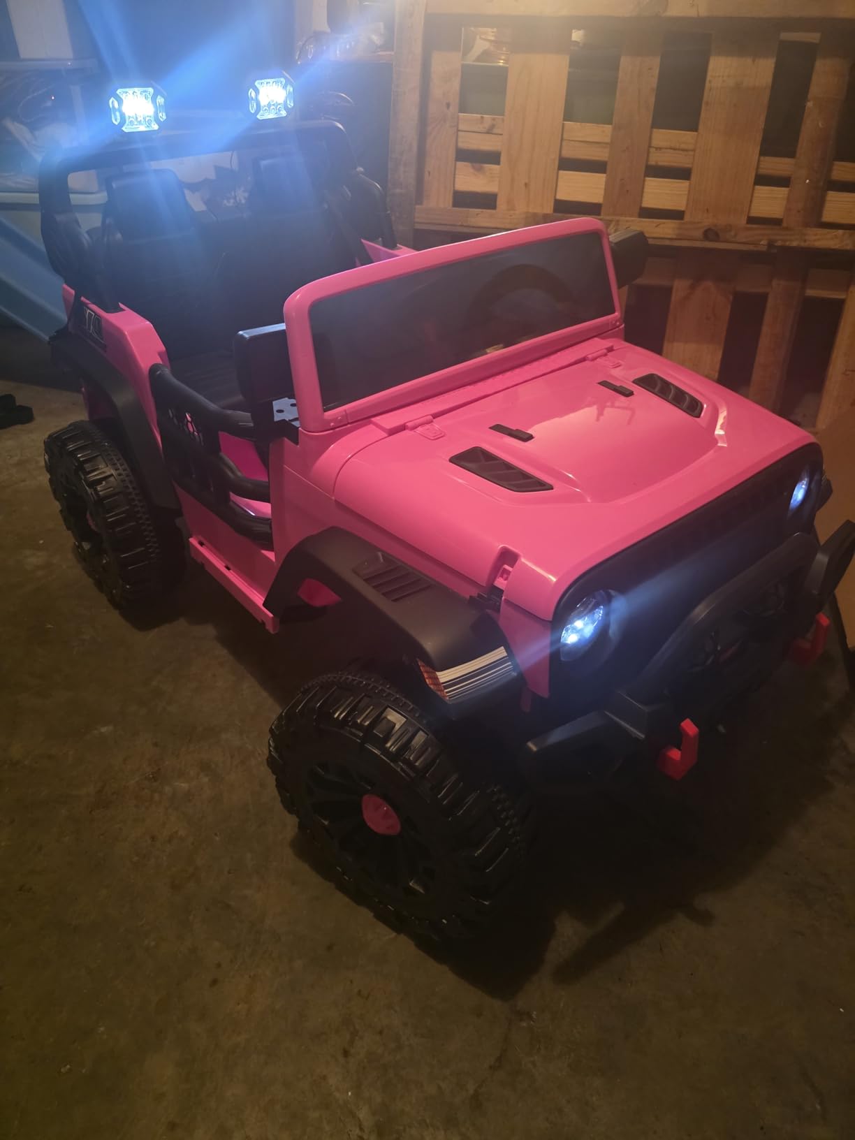 Hikiddo 2 Seater Ride on Car Truck, 12V Kids Electric Ride on Toy for Big Kids Age 3-8 w/Remote Control- Light Pink customer photo 1