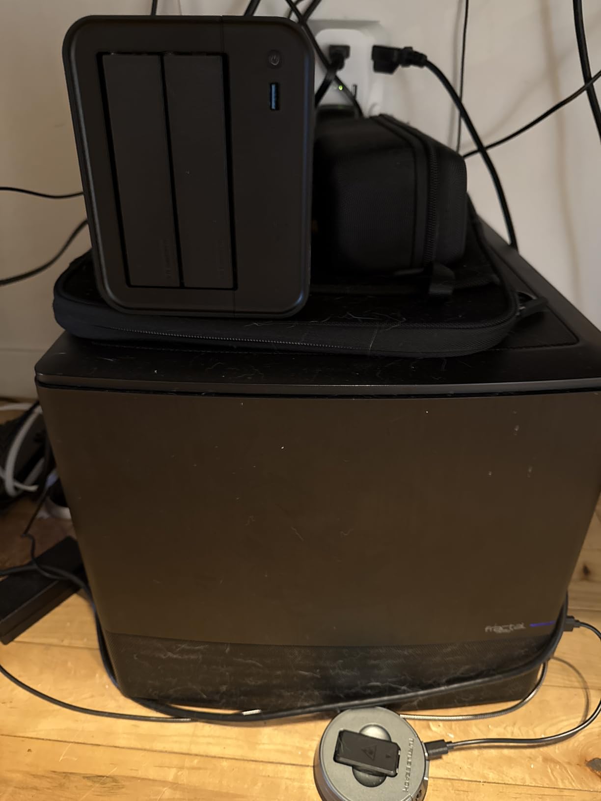 TERRAMASTER F2-425 2-Bay NAS Storage (Diskless) customer photo 2