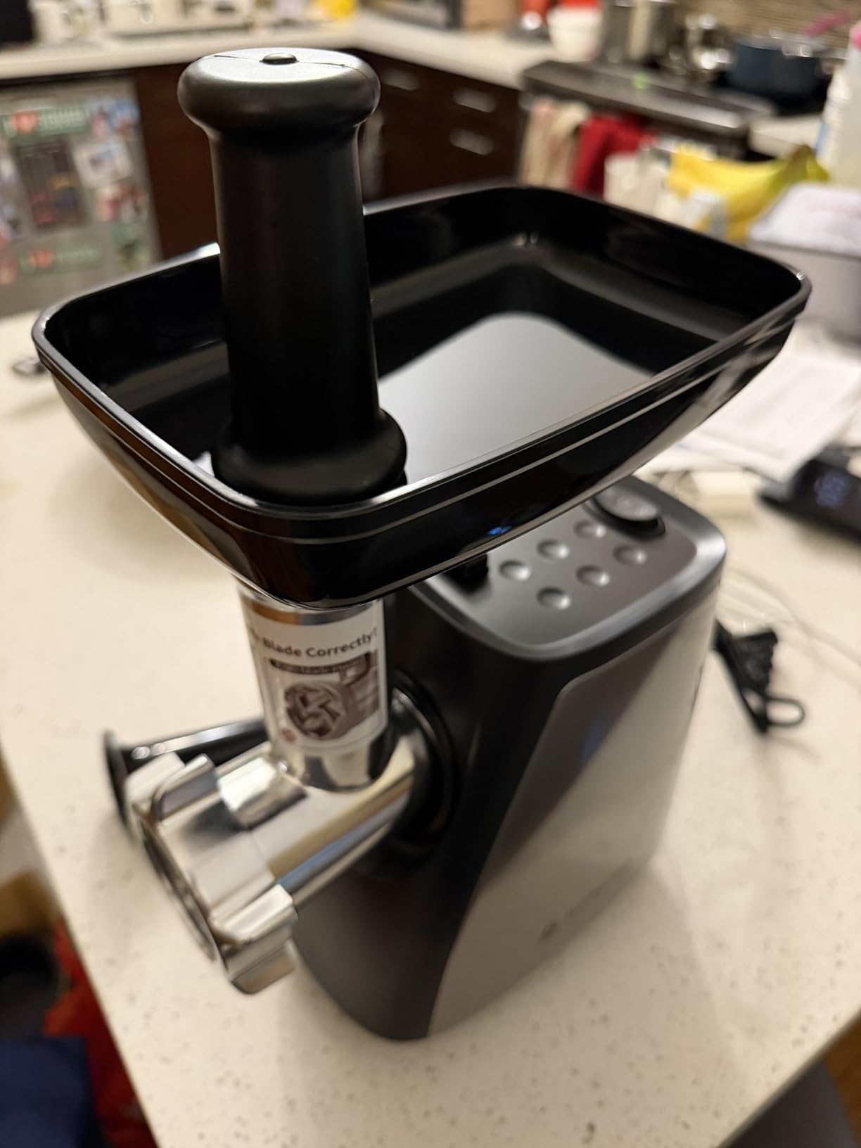 AAOBOSI Meat Grinder, 3-In-1 Meat Grinder Electric [2800W Max] with 2 Blades,3 Plates,Sausage Stuffer,Kubbe Kit for Home Kitchen Use, Stainless Steel customer photo 2