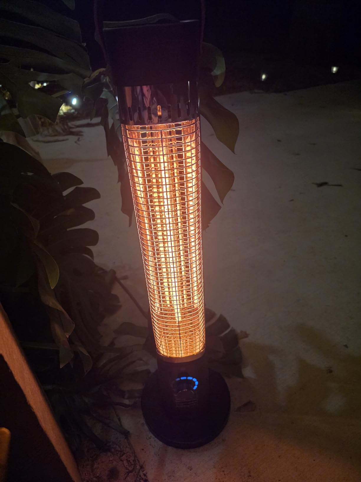 Patio Heater for Outdoor Use, Infrared Electric Outdoor Heater, 1500W Instant Heating, 60-Degree Oscillation, 9 Heat Levels, 9H Timer, Remote, for Garage, Backyard, Large Room, Indoor, 32.2 inch, Snow customer photo 1