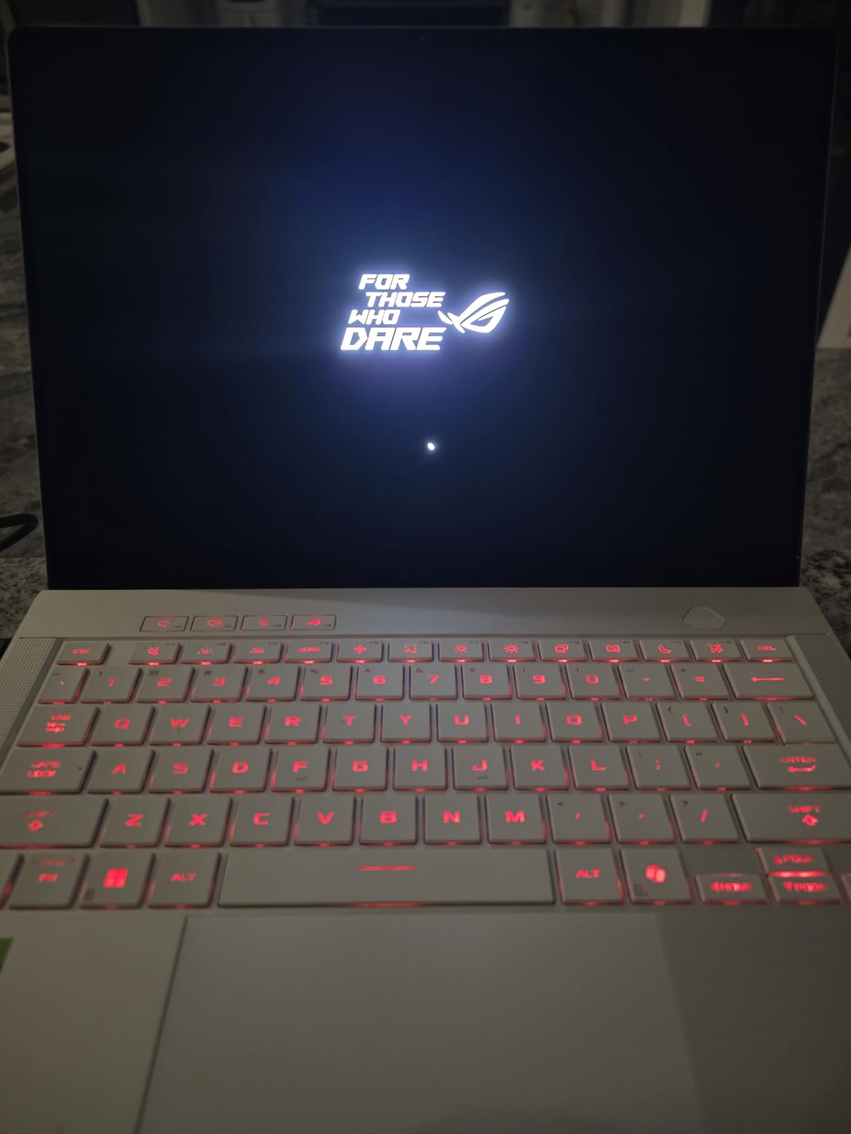 ASUS ROG Zephyrus G14 AI Gaming Laptop 14.0