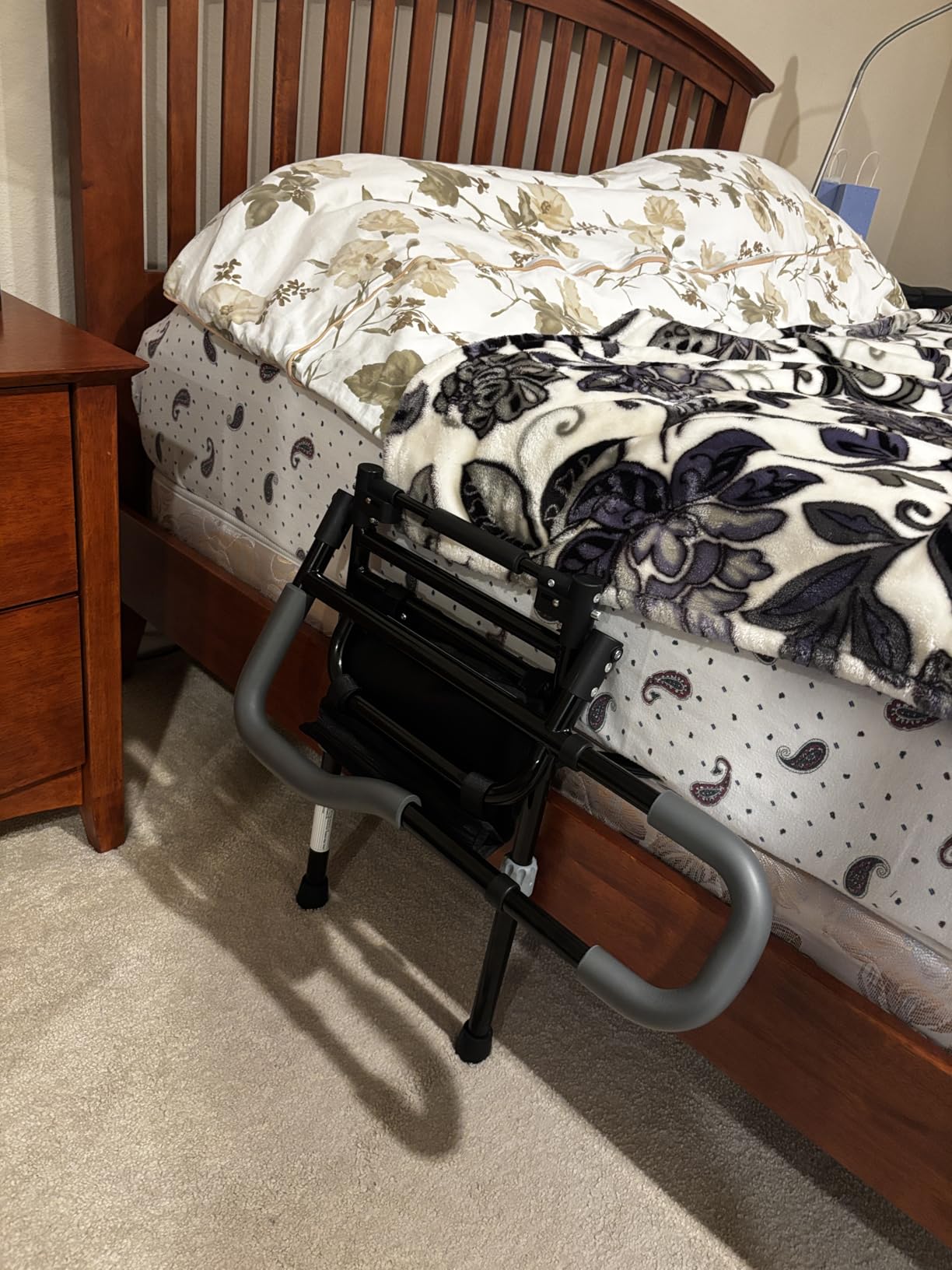 Bed Rails for Elderly Adults Safety, Foldable Bed Assist Rails for Seniors with Sensor Light & Storage Pocket, Adjustable Height, 180° One-Hand Folding Bed Side Rails Fit King Queen Full Twin customer photo 2