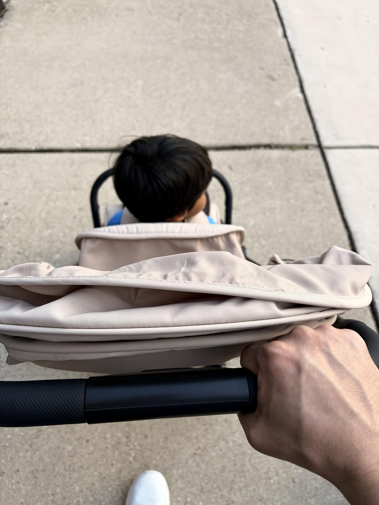 Mompush Nexis Carbon Travel Stroller, Ultra-Lightweight 11.5 lbs, Compact & Airplane Carry-On Approved, One-Second Auto-Fold, One-Hand Full Recline, from Birth to 50 lbs, JPMA Certified, Khaki customer photo 1