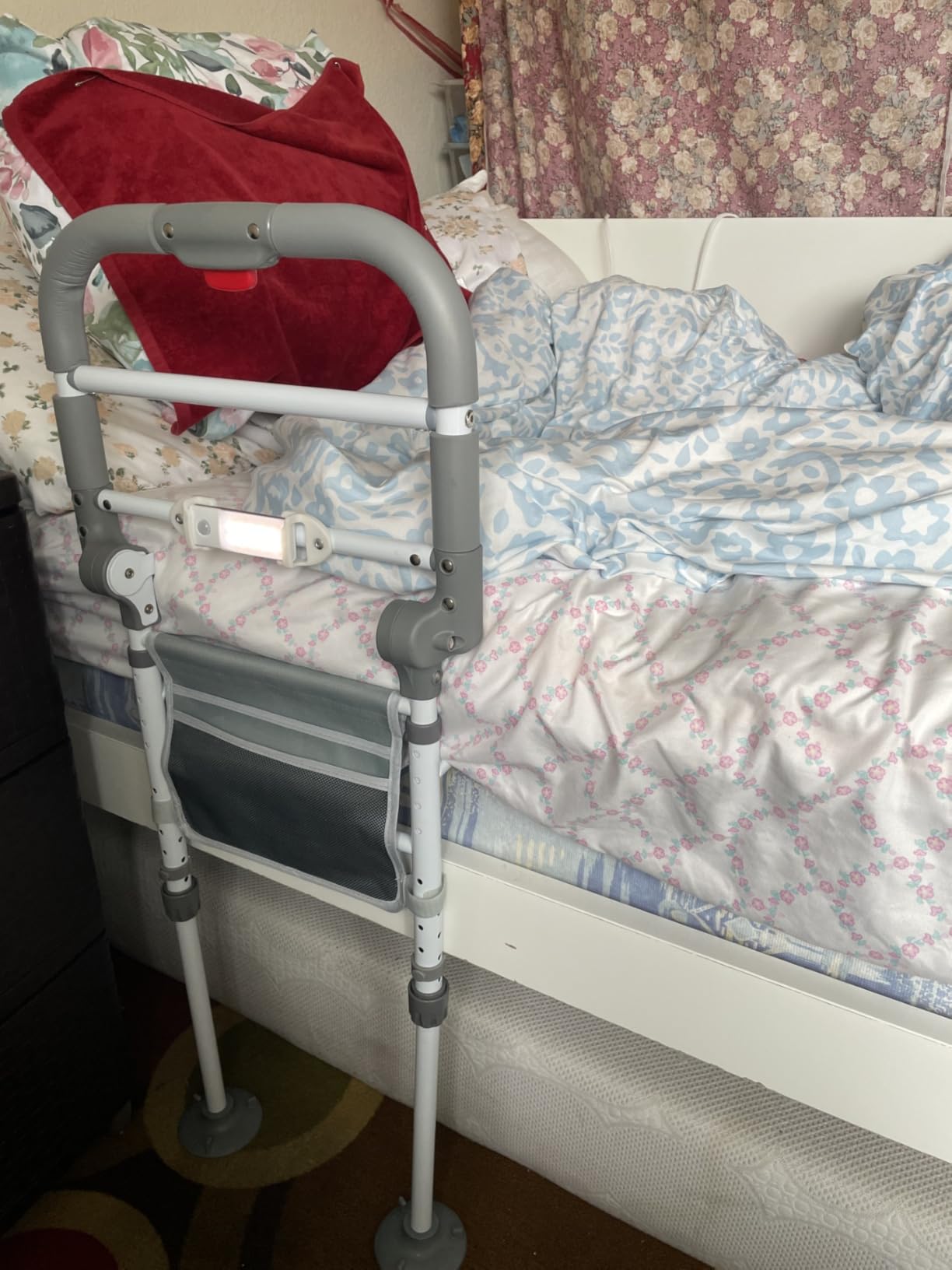 ONTHEWEI Bed Rails for Elderly Adults Safety, with Double Non-Slip Handle & Storage Pouch, Fits Most Bed Sizes, Bed Assist Rails for Seniors and Post-Surgery, Reduce Falls & Support Independence customer photo 1