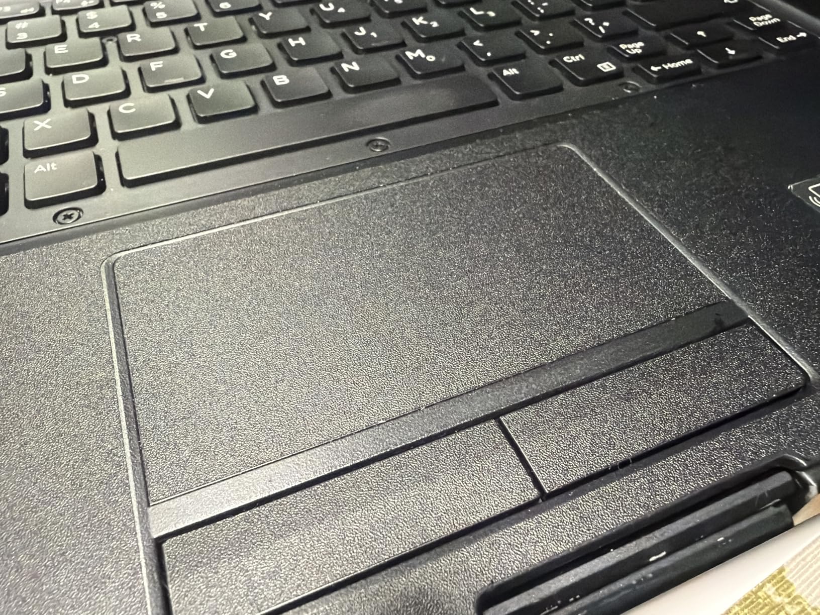 Dell Latitude 5420 Rugged Laptop, 14 FHD (1920 x 1080) Touchscreen, Intel Core 8th Gen i7-8650U, 32GB SDRAM RAM, 1TB SSD, AMD Radeon RX 540, Windows 11 Pro (Renewed) customer photo 2