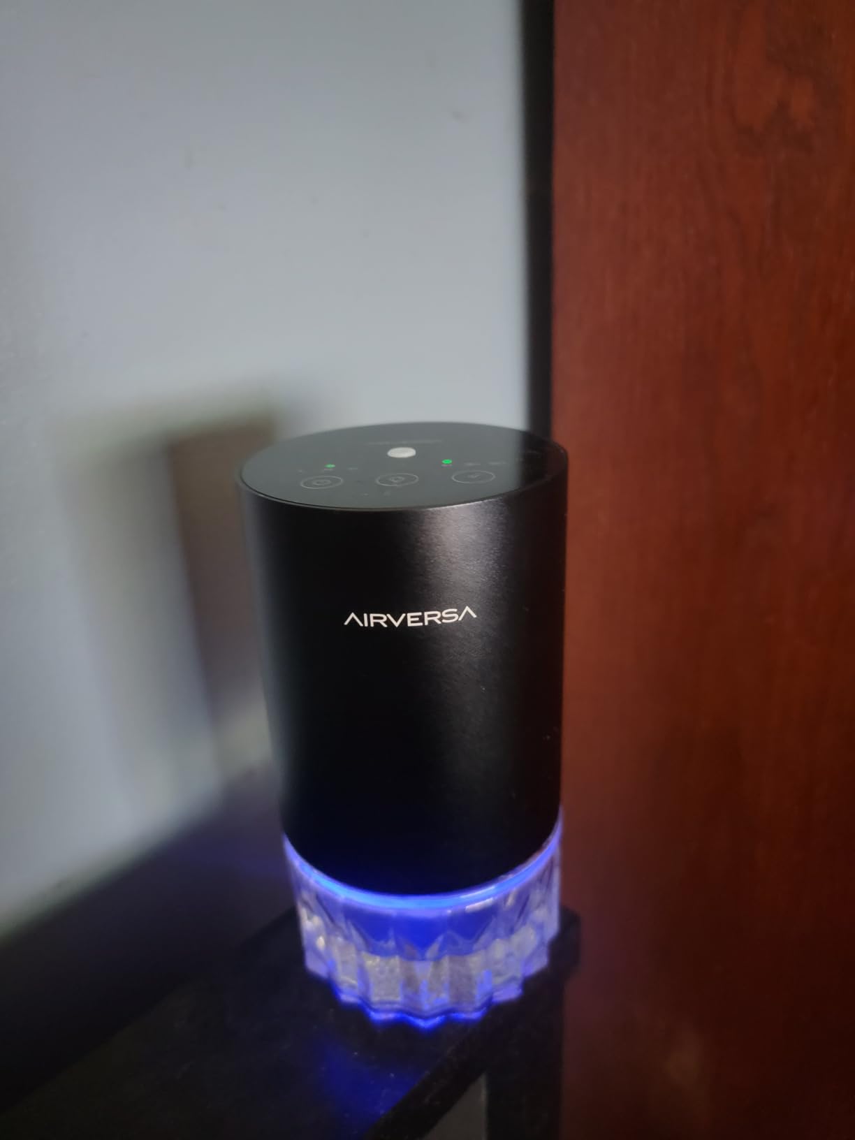 Airversa Waterless Essential Oil Diffuser for Home Room Desk, Up to 600 sq ft, Battery Operated, Mist Level and Timer Settings, 100mL Capacity, Cold Air customer photo 1