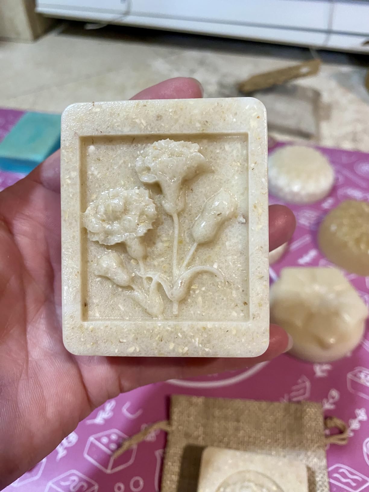 CraftZee SUPER DELUXE Soap Making Kit - All-in-One Soap Making Supplies with 6lbs Soap Base, 8 Dyes, 8 Essential Oils, Silicone Molds, Cutters, All Essential Tools & Instructions customer photo 2