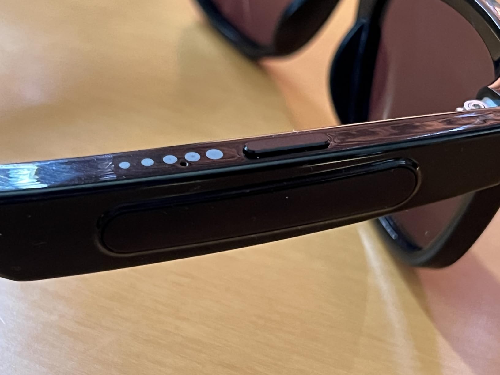 EarlySincere 2026 Ai Smart Glasses for Men Women, 8mp 4k Hd Camera Glasses, 410mah Battery, Supports Photo/Video/Audio Recording, Ai Voice Control, Ai Glasses with Bluetooth Calling(photochromism) customer photo 2