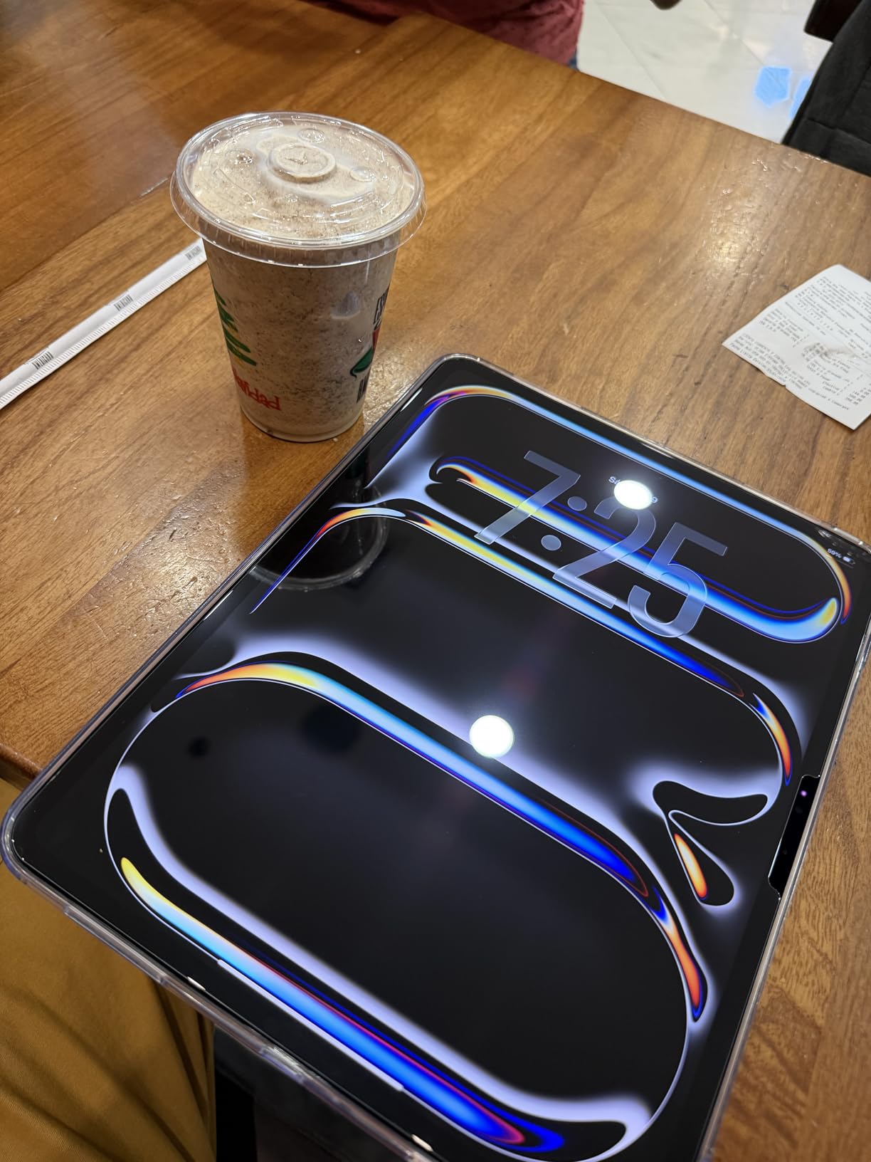 Apple iPad Pro 13-inch (M5): Ultra Retina XDR Display, 256GB, Landscape 12MP Front Camera/12MP Back Camera, LiDAR Scanner, Wi-Fi 7 with Apple N1, Face ID, All-Day Battery Life - Space Black customer photo 2