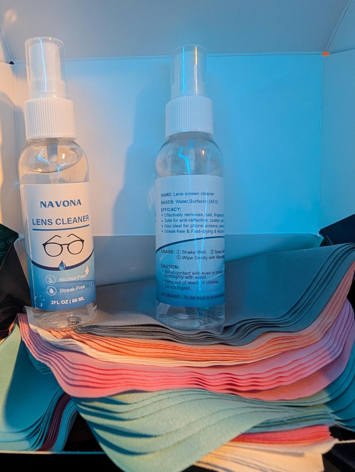 Navona 30 Pack Microfiber Glasses Cleaning Cloths with 2 Lens Cleaner Sprays, Premium Eyeglass Cleaning Cloths for Glasses, Sunglasses, Camera Lens & Screens - Streak-Free, Safe for Electronics customer photo 2