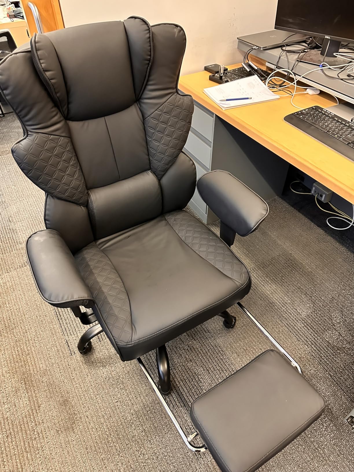 FelixKing Big and Tall Office Chair 500lbs - Ergonomic Desk Chair with Footrest, Scratch-Resistant PU Leather Computer Chair, 4D Lumbar Support Gaming Chair, Comfy Reclining Swivel Work Chair, Black customer photo 2