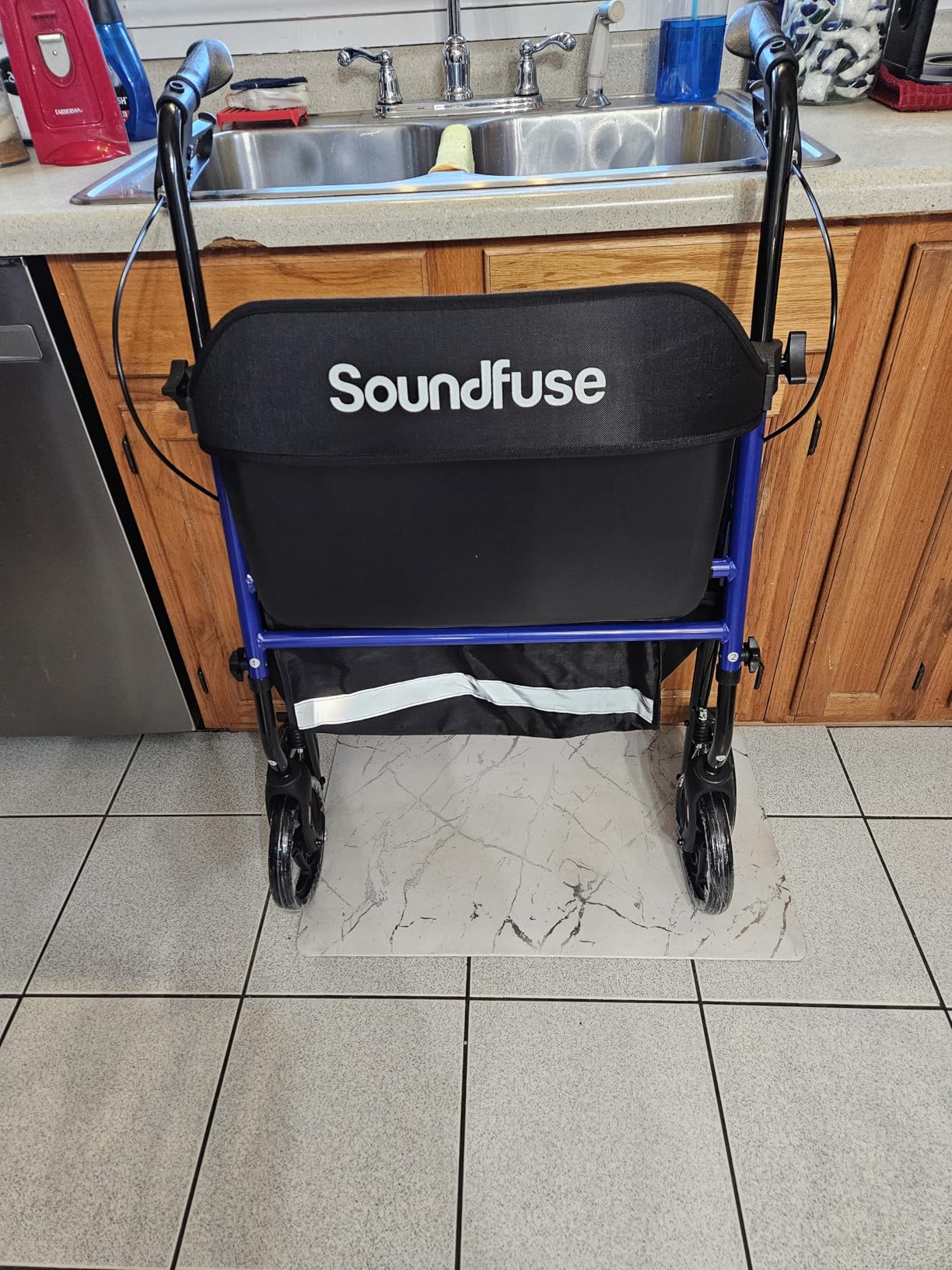SOUNDFUSE Bariatric Walker for Seniors with Extra Wide Seat, 500lb Heavy Duty Rollator Walker, Handle & Seat Height Adjustable, Foldable Rolling Walkers with 8