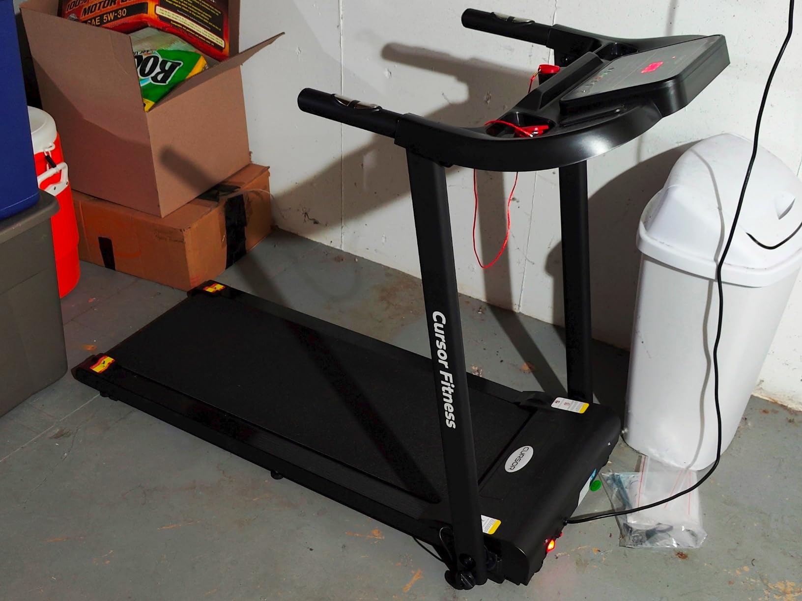 18% Incline Treadmills for Home Small, 3.0HP Foldable Walking Pad Treadmill with 3 LED Displays, Portable Treadmill Up to 400LBS Capacity, 7.5MHP customer photo 1