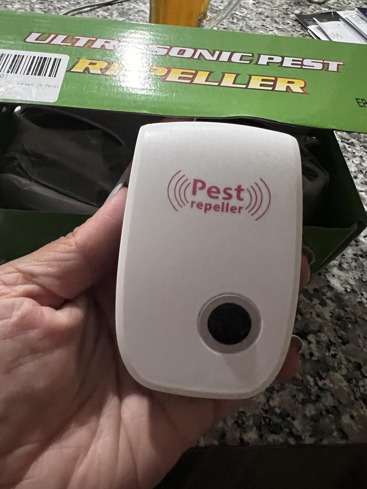 Ultrasonic Insect & Pest Repeller, Ultrasonic Mice Repellent for Insect, Roaches, Spiders, Ants, Bugs, Mosquitoes, Pest Control for House Garage RV Hotel, 6 Pack customer photo 1