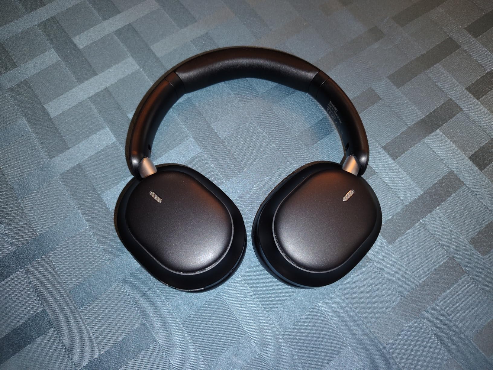 Pointcinco Hybrid Active Noise Cancelling Headphones, Over Ear Bluetooth 6.0 Wireless Headphones, 80H Playtime, Deep Bass, HiFi Stereo Sound, Lightweight Foldable for Travel, Home and Office(Black) customer photo 1