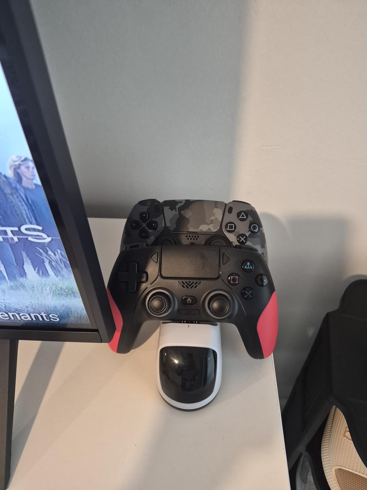 Kamylorus Wireless Controller for PS-5, Gaming Controller for PC with Hall Effect, Programmable/Remap/Turbo, Dual Vibration, 3.5Mm Audio Jack, 6-Axis Motion Control Gamepad with Speaker(Black) customer photo 1